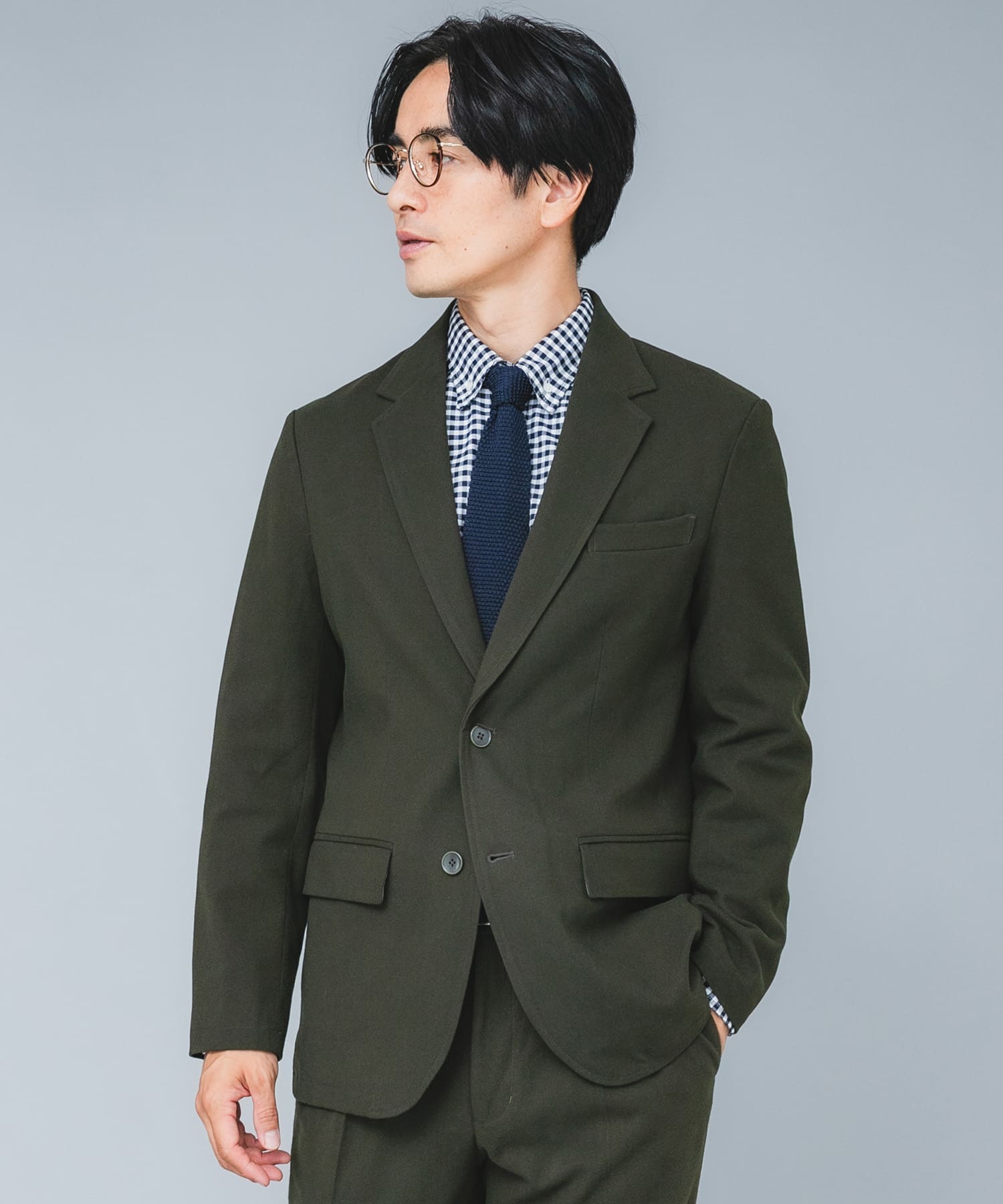 KHAKI