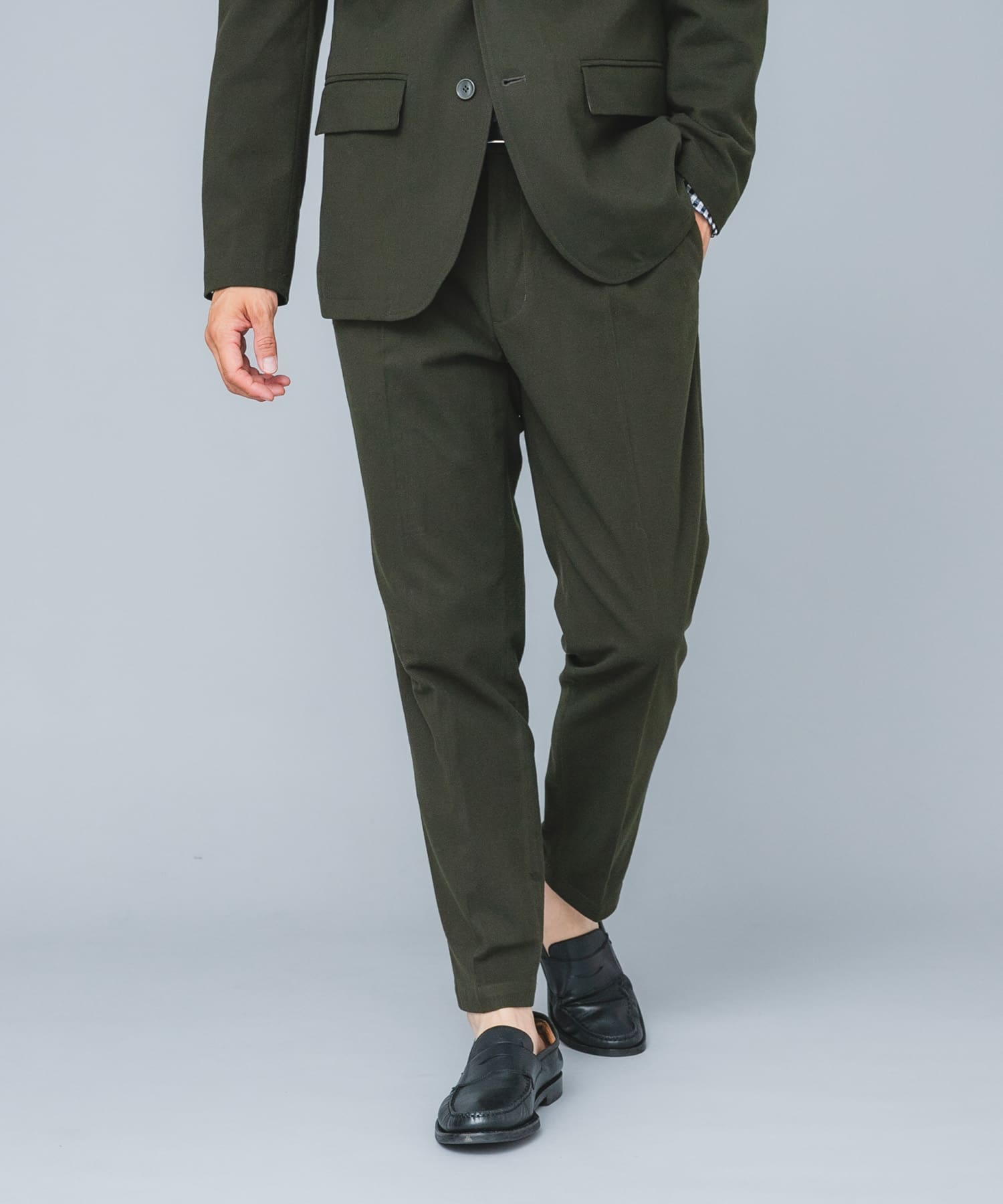 KHAKI