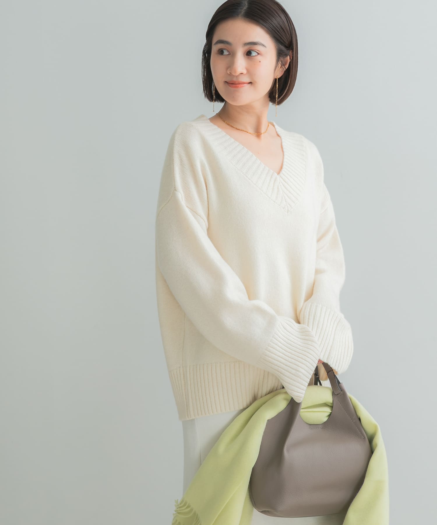 『WEB/一部店舗限定』エクストラファインＶネックニット