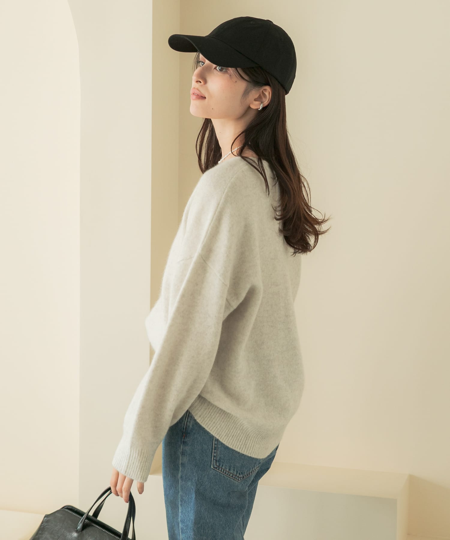 L/BEIGE