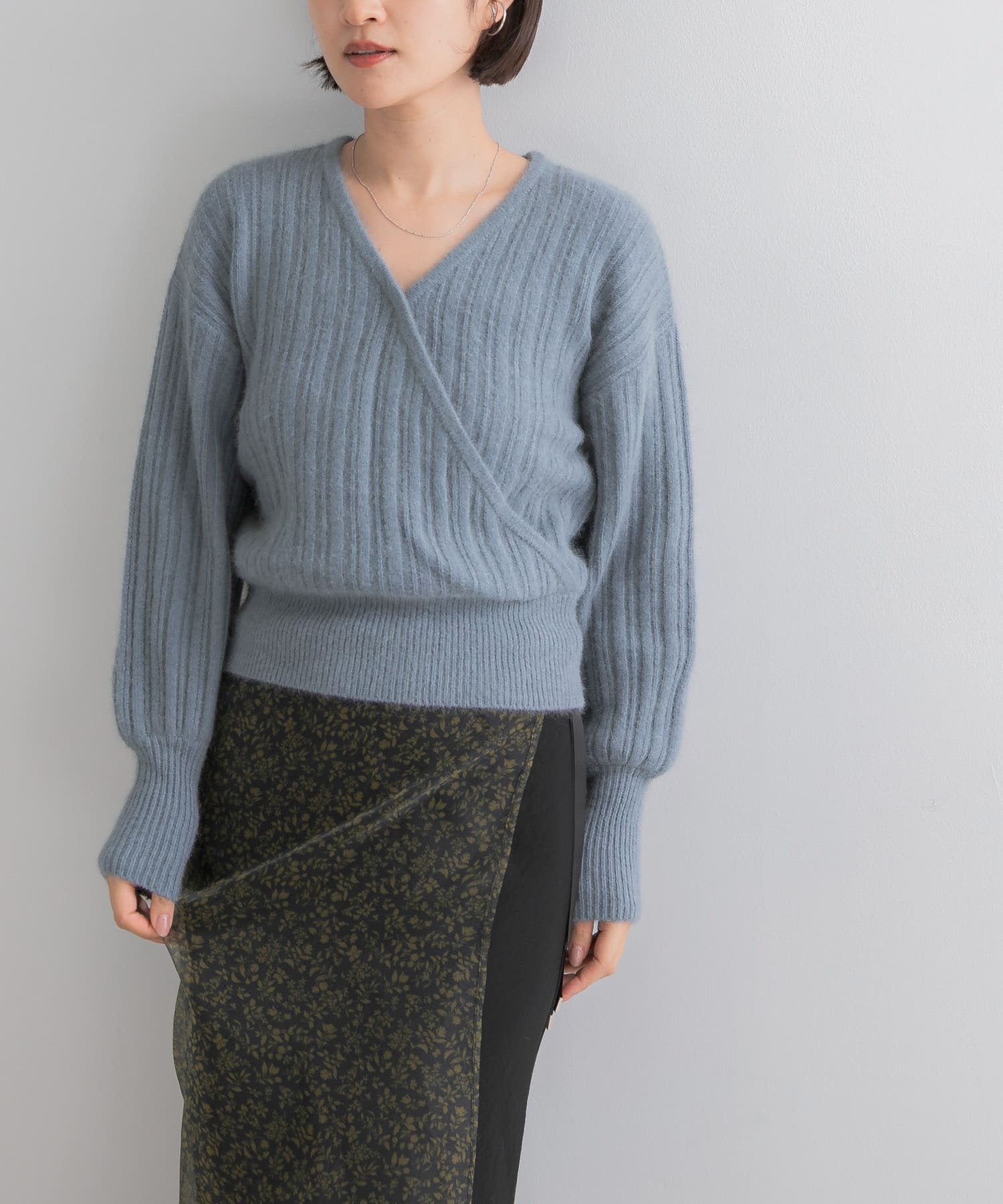 BLUE GRAY