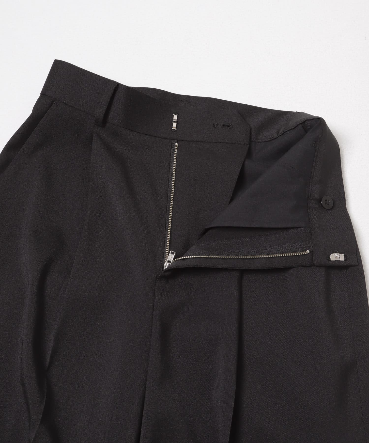 防シワハイウエストワイドスラックス BLACK 34