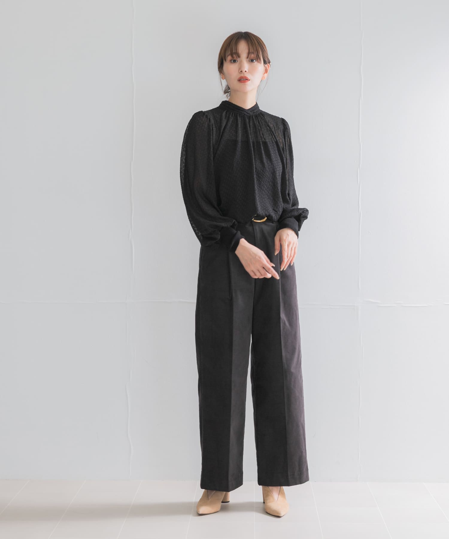 身長：168cm サイズ：38
