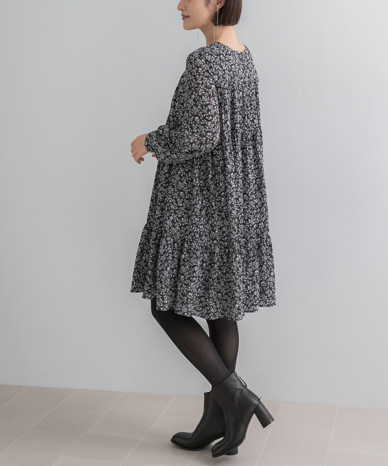 BLUE GRAY