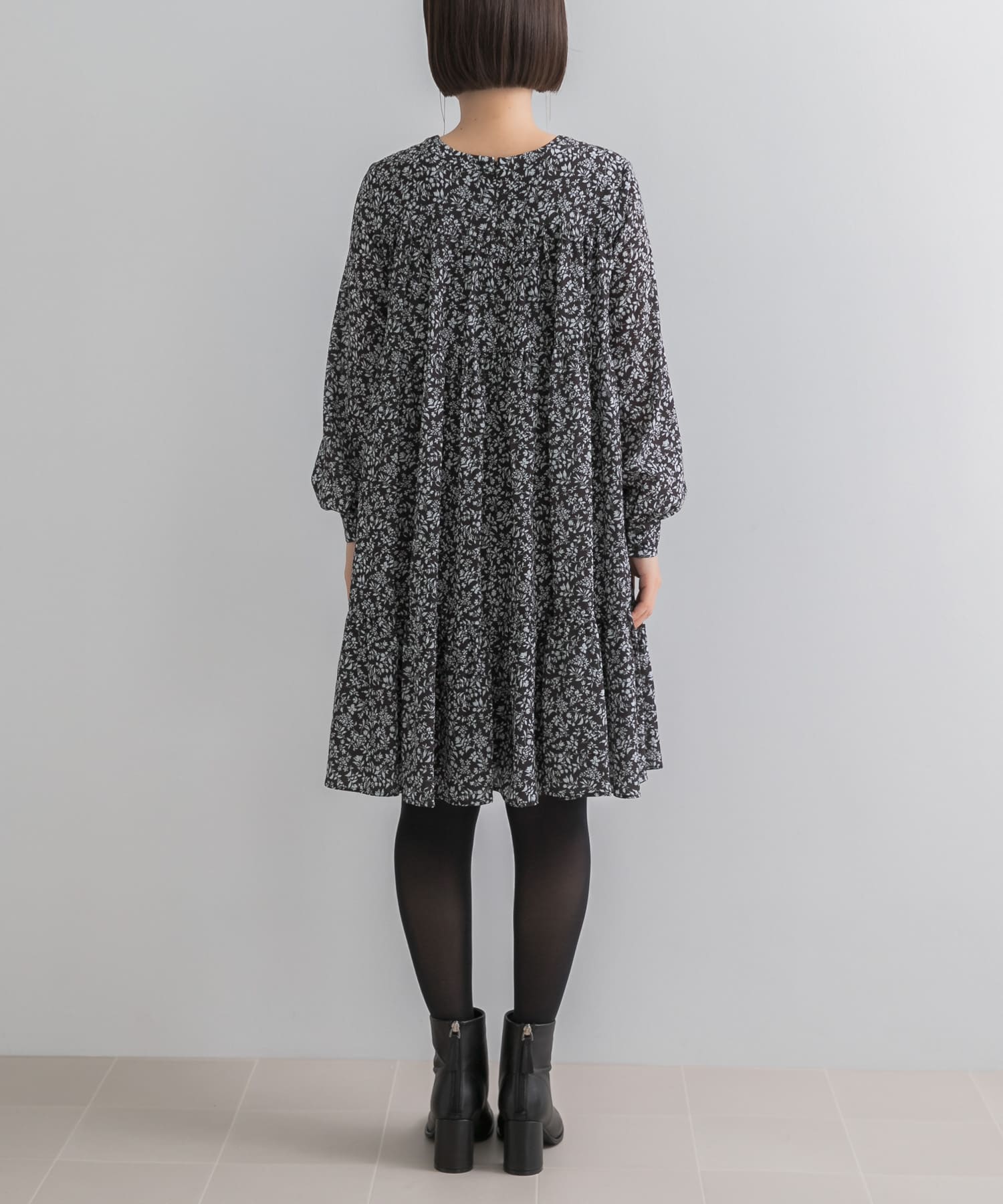 BLUE GRAY