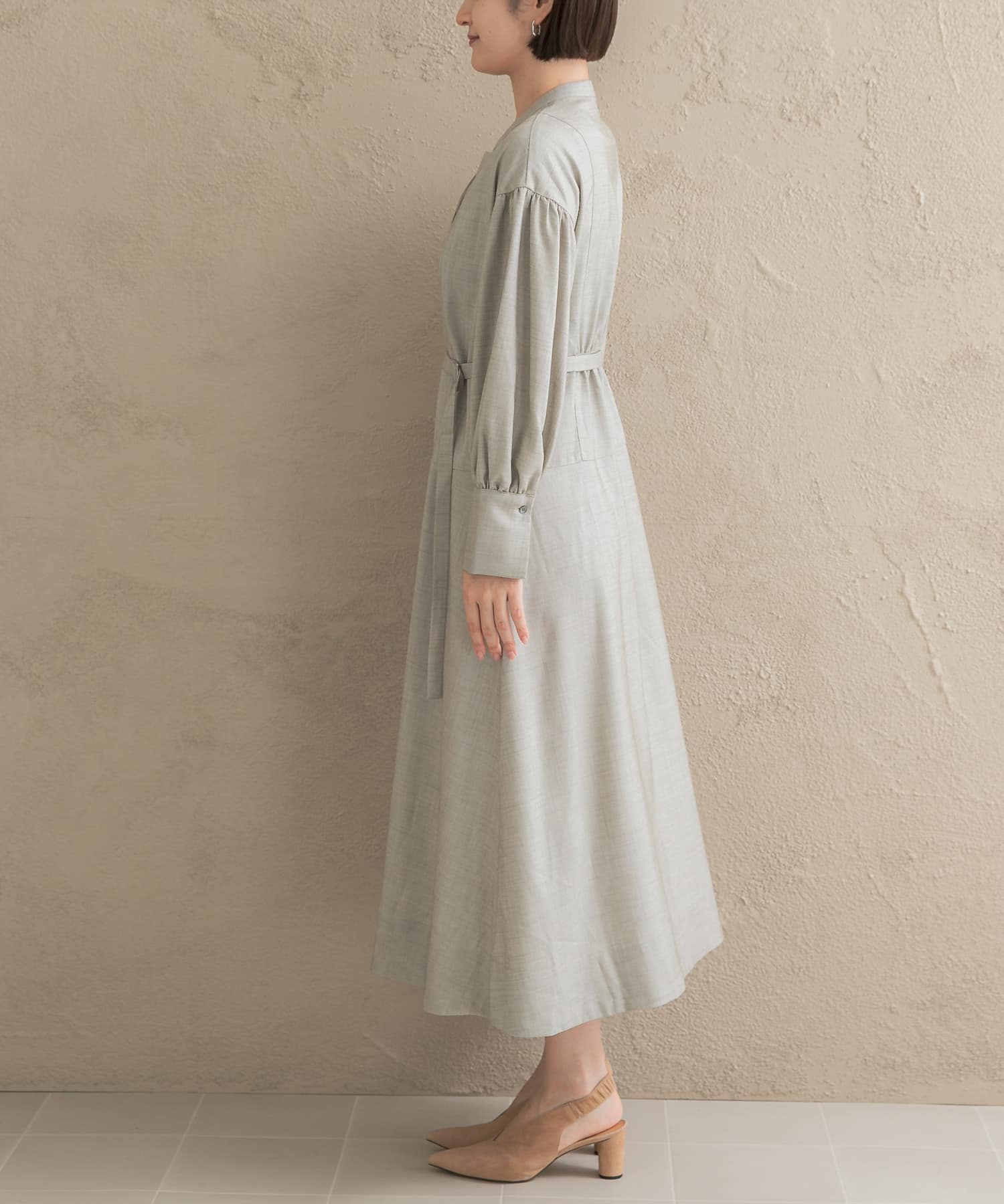 L/BEIGE
