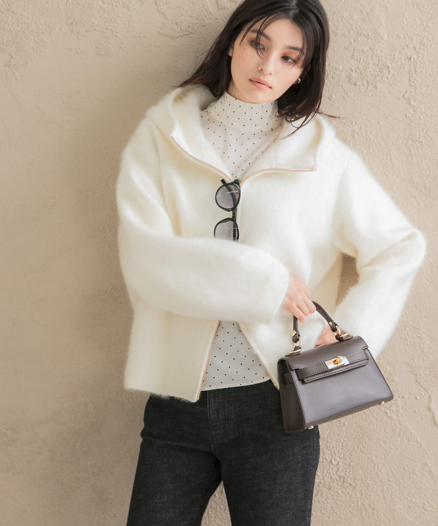IVORY