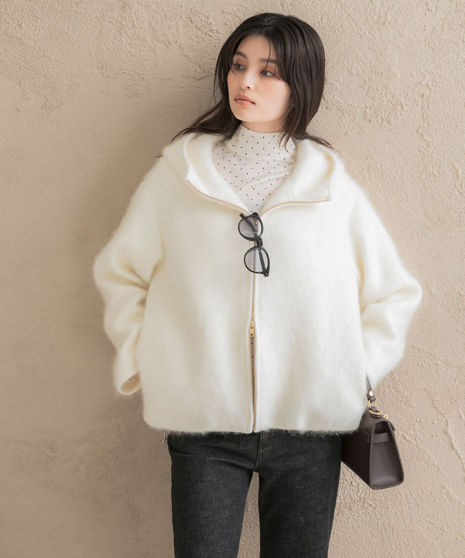 IVORY
