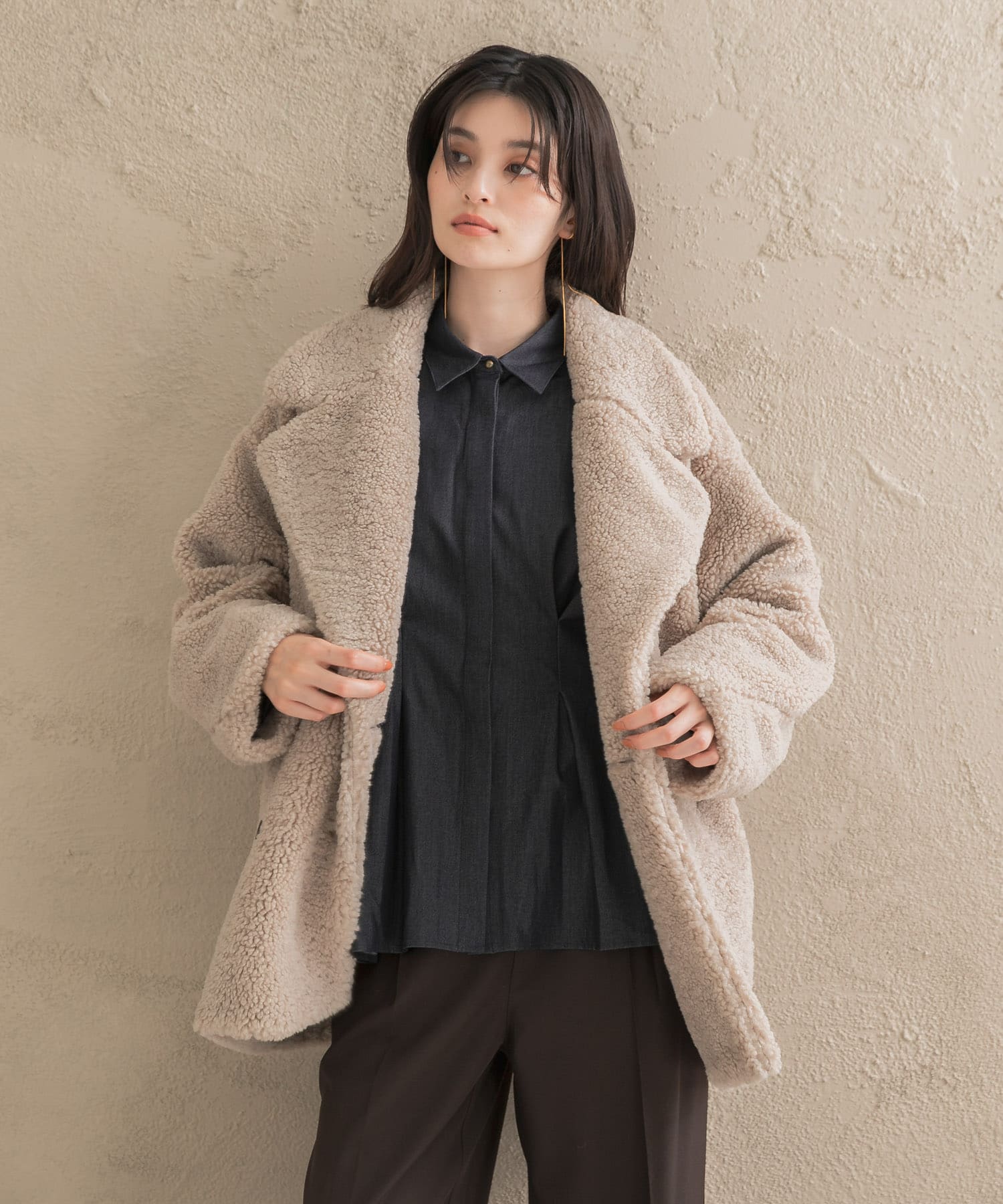 L.BEIGE