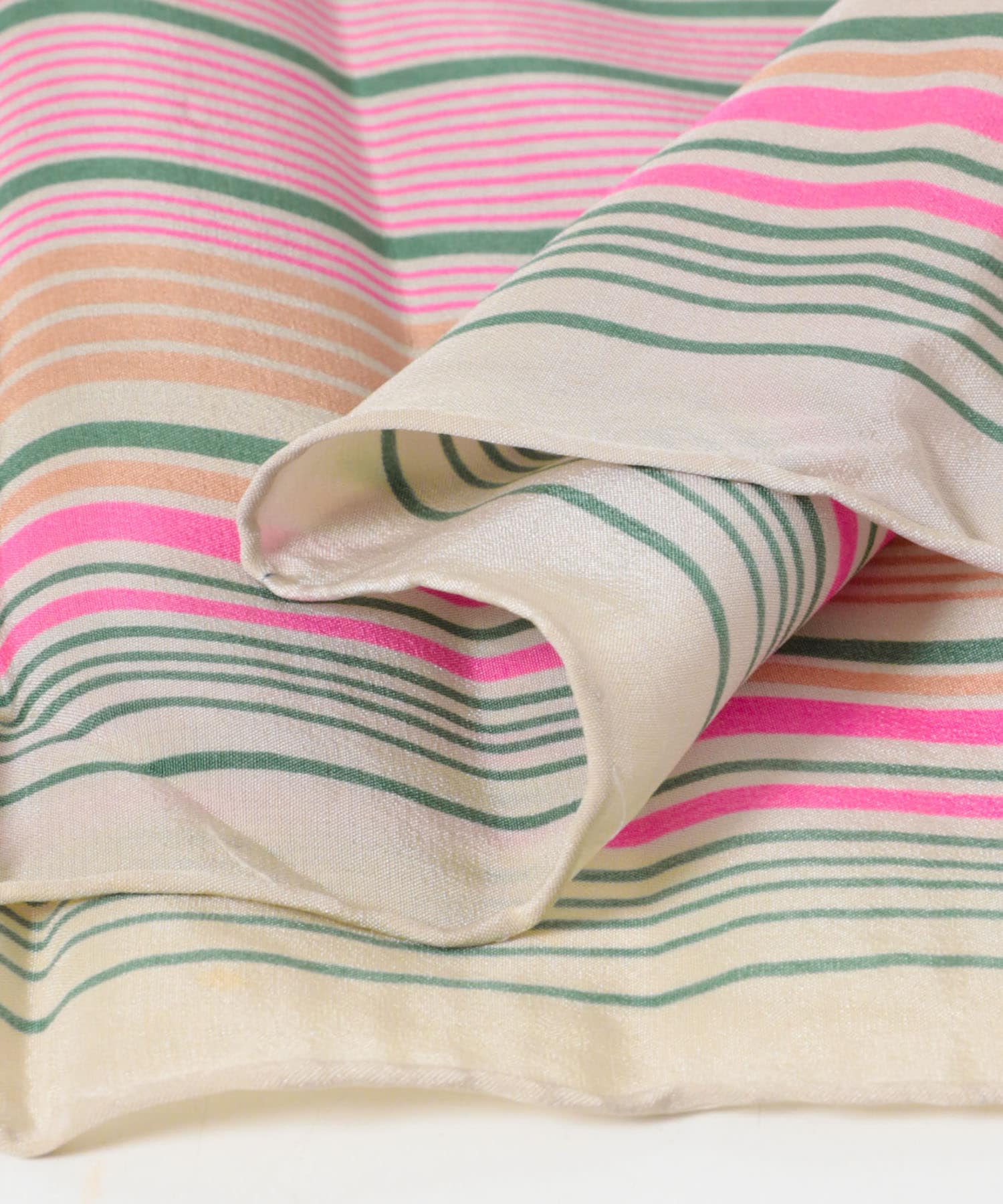 GREENPINK