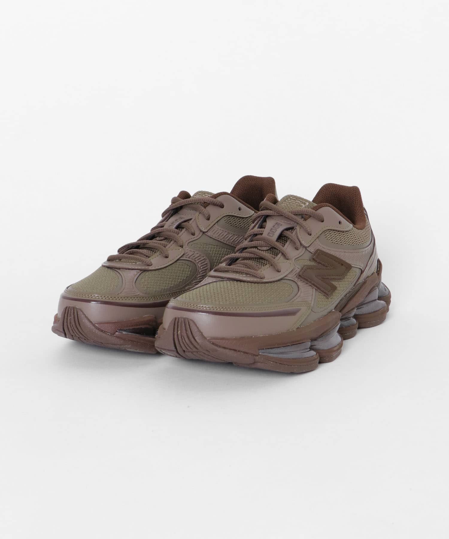 NEW BALANCE　ABZORB 2000 4EY BROWN 26