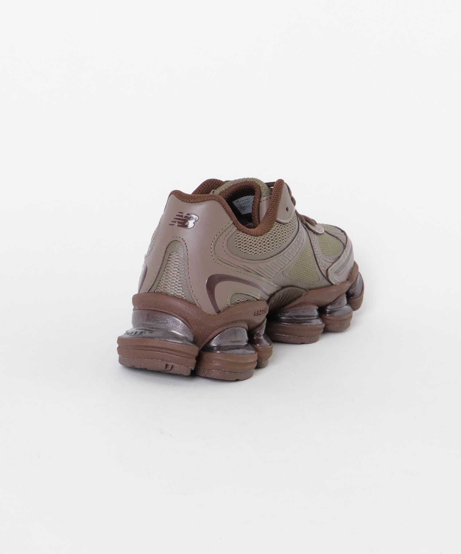 NEW BALANCE　ABZORB 2000 4EY BROWN 26