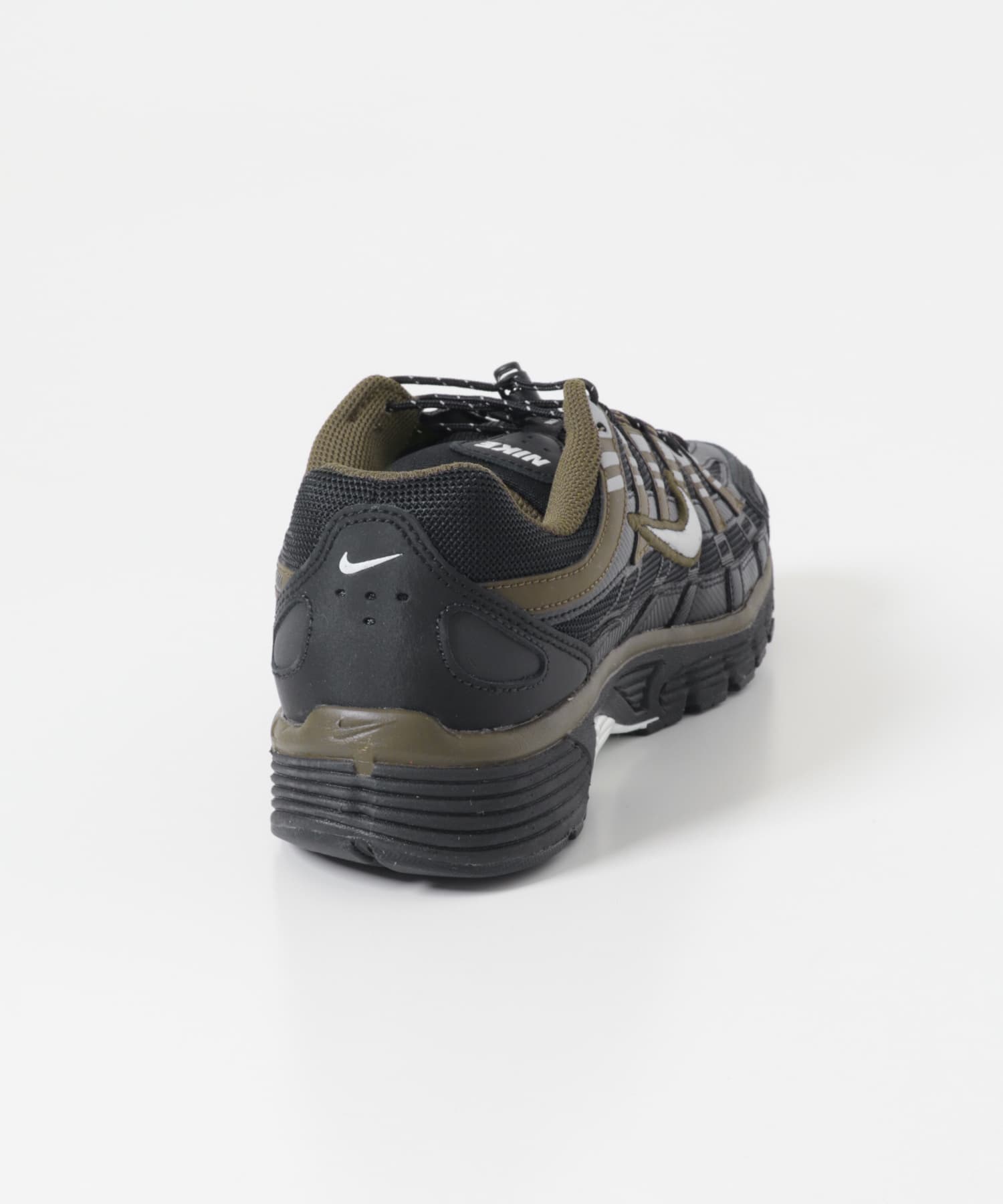 NIKE　P-6000 BLACK 26
