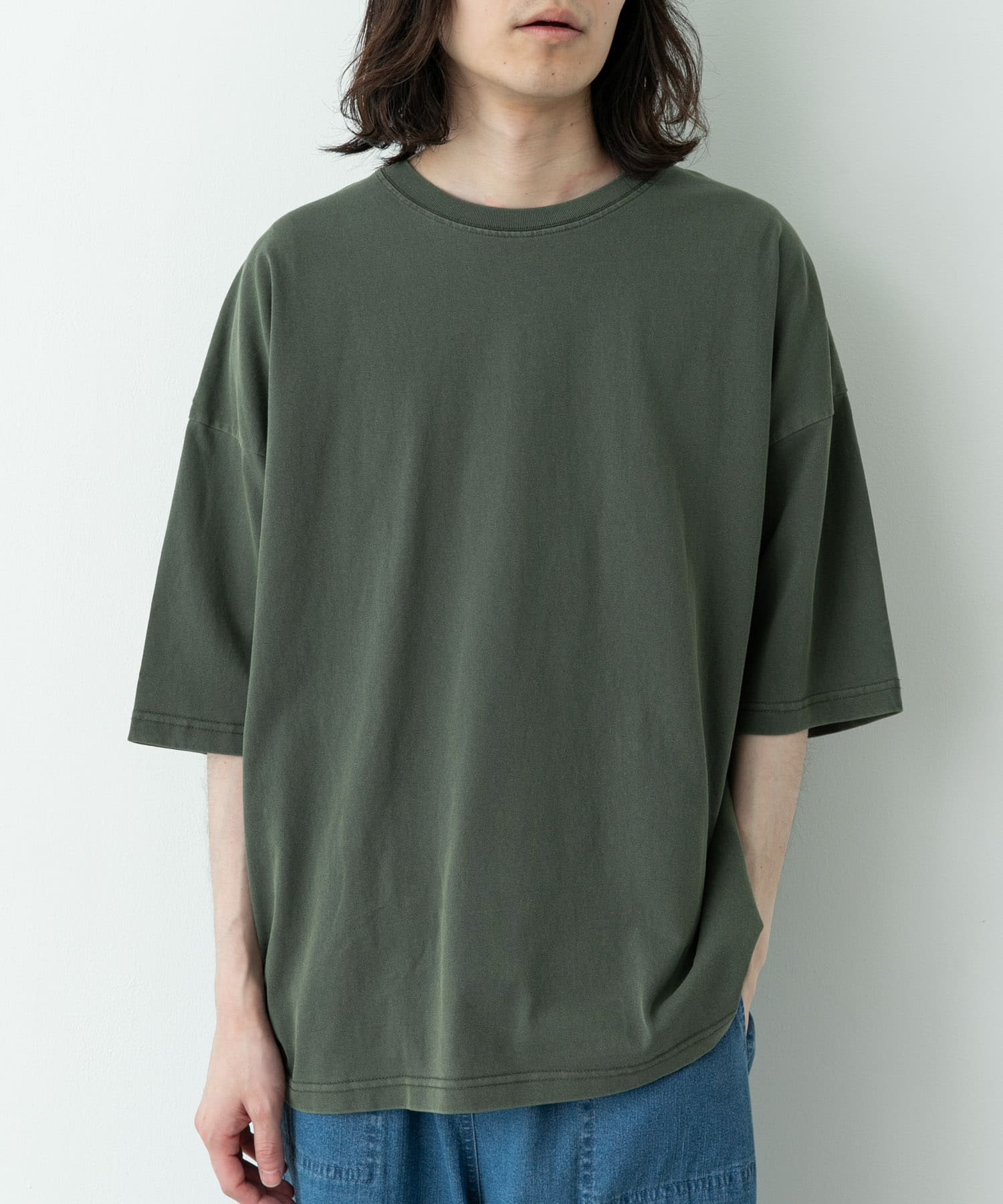 KHAKI