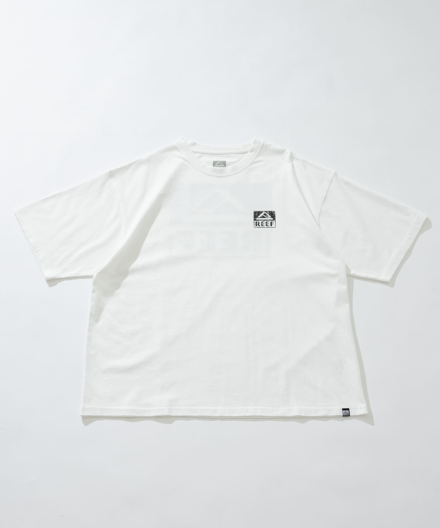 ソイングク RUFF D DIVE 白Tシャツ ソイングク RUFF D DIVE 白Tシャツ