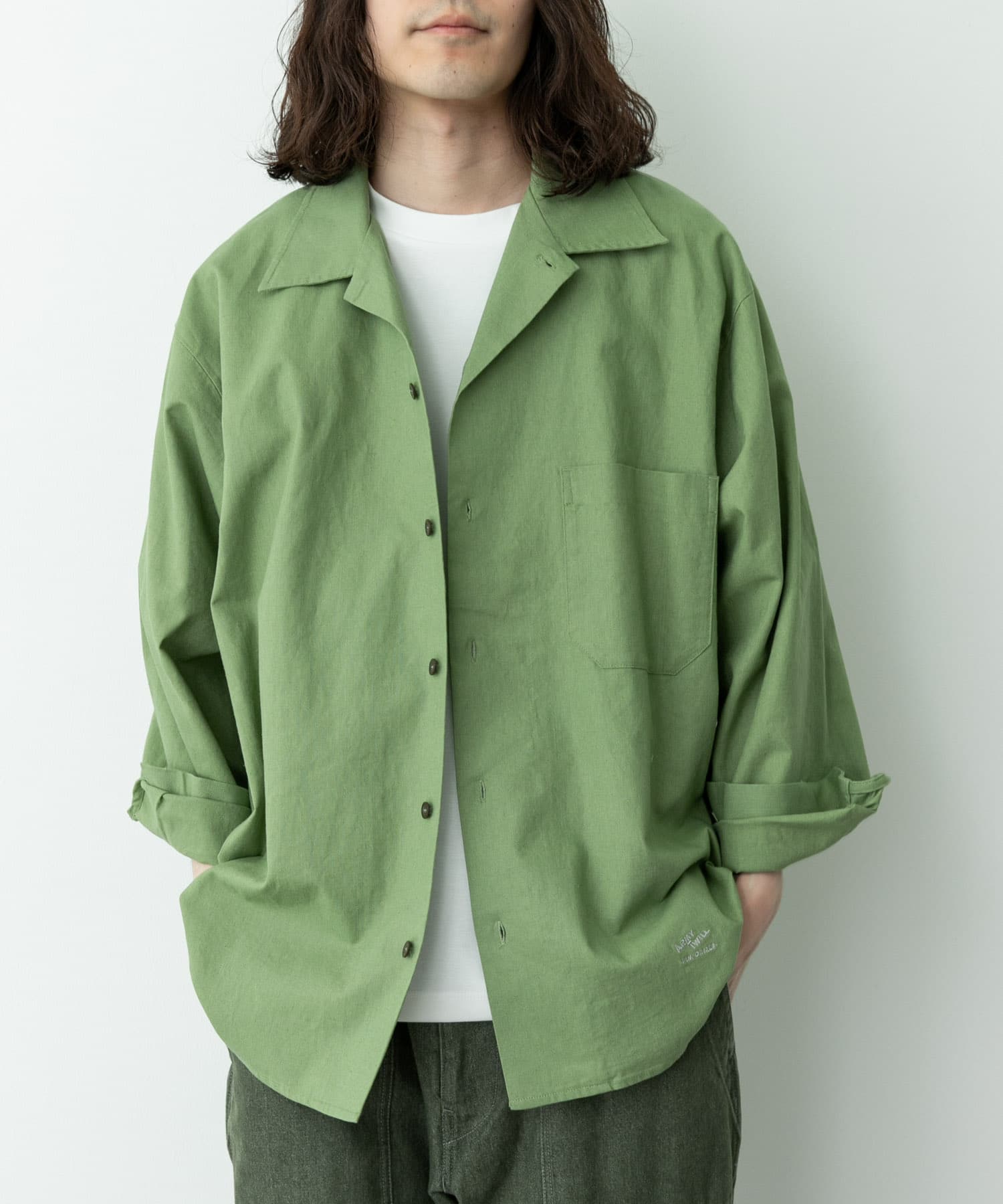 GREEN