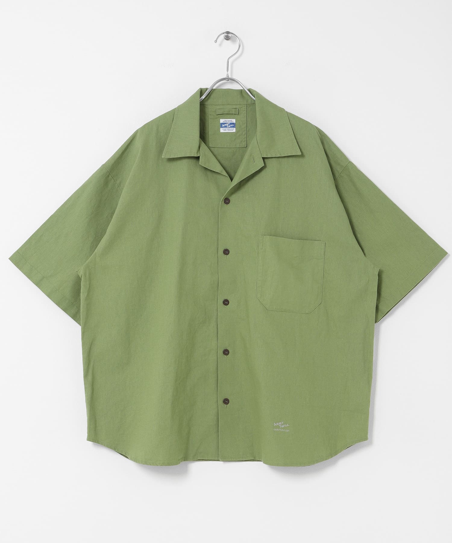 GREEN