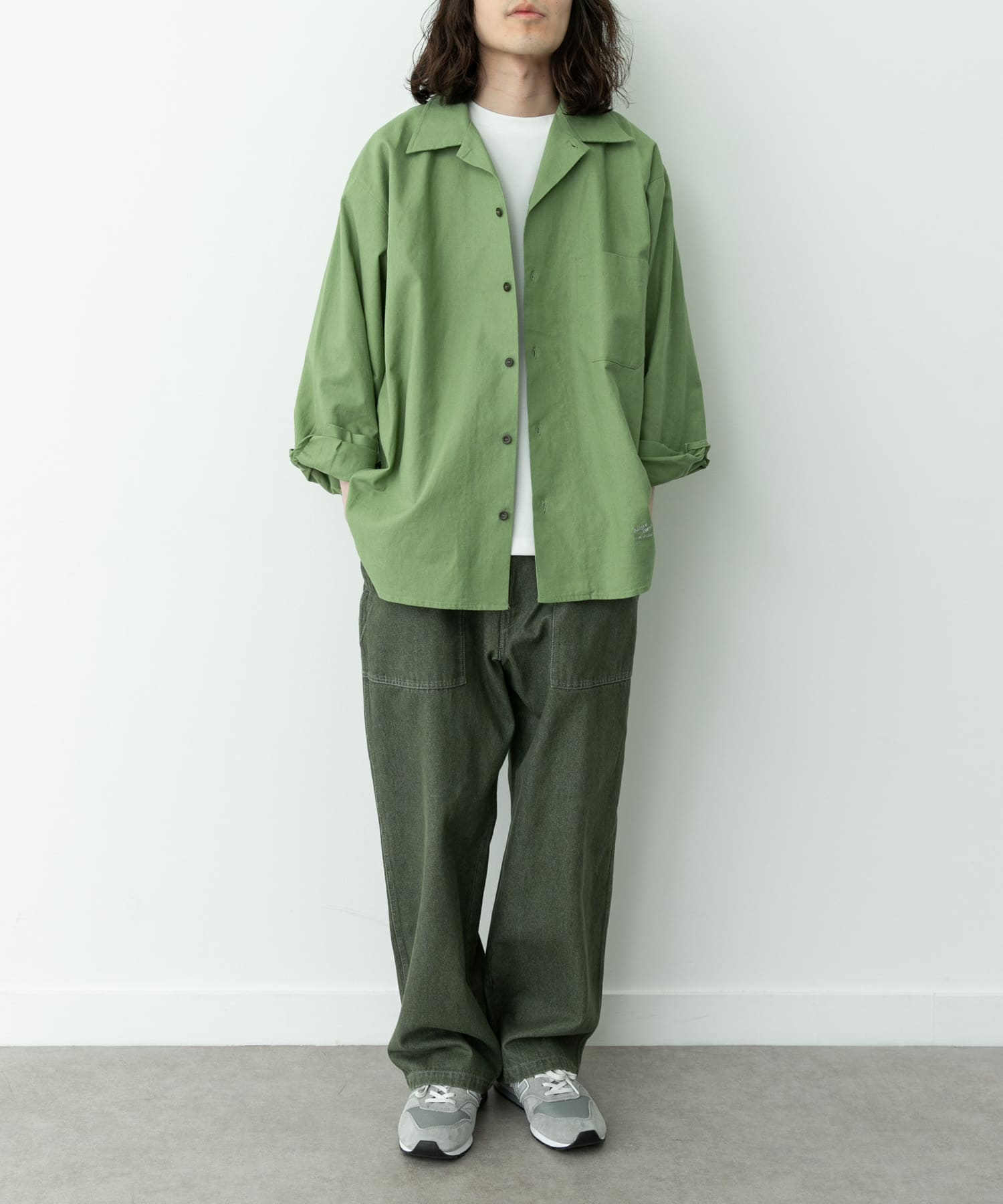 KHAKI