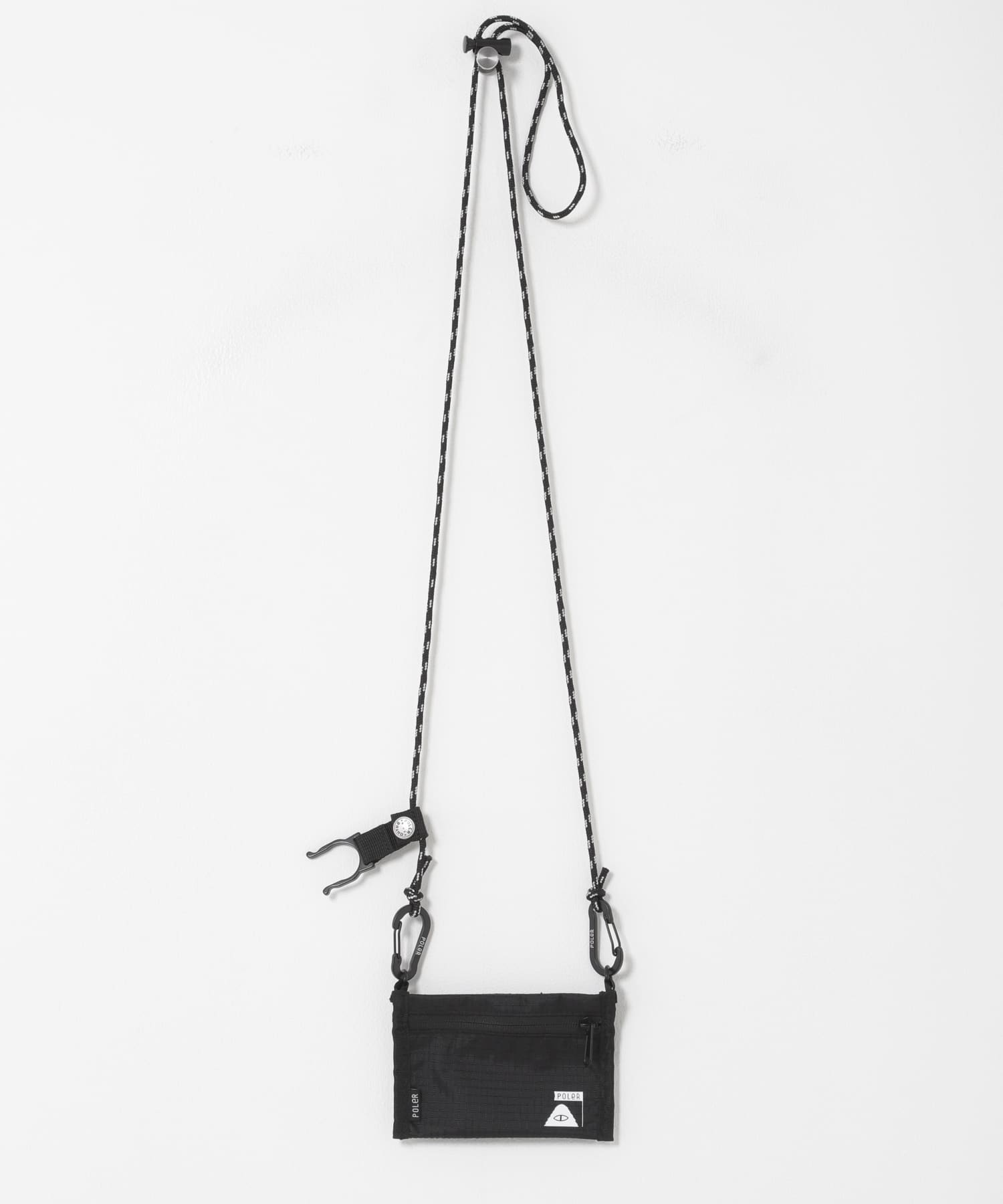 新品未使用！送料込み★ADERERROR★Pola pouch POLER STUFFABLE DRINK POUCH(One BLACK): バッグ｜URBAN RESEARCH公式