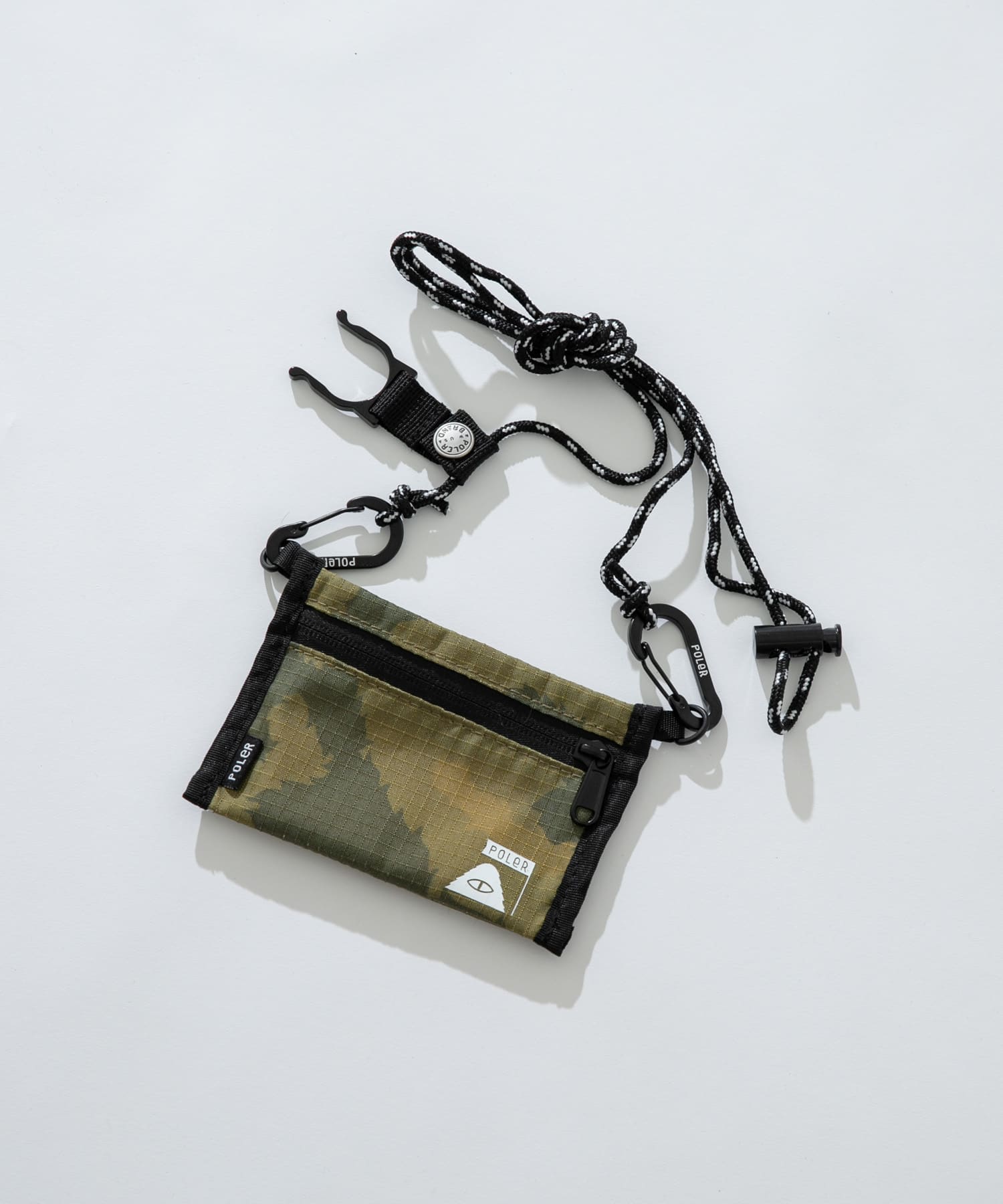 POLER　STUFFABLE DRINK POUCH