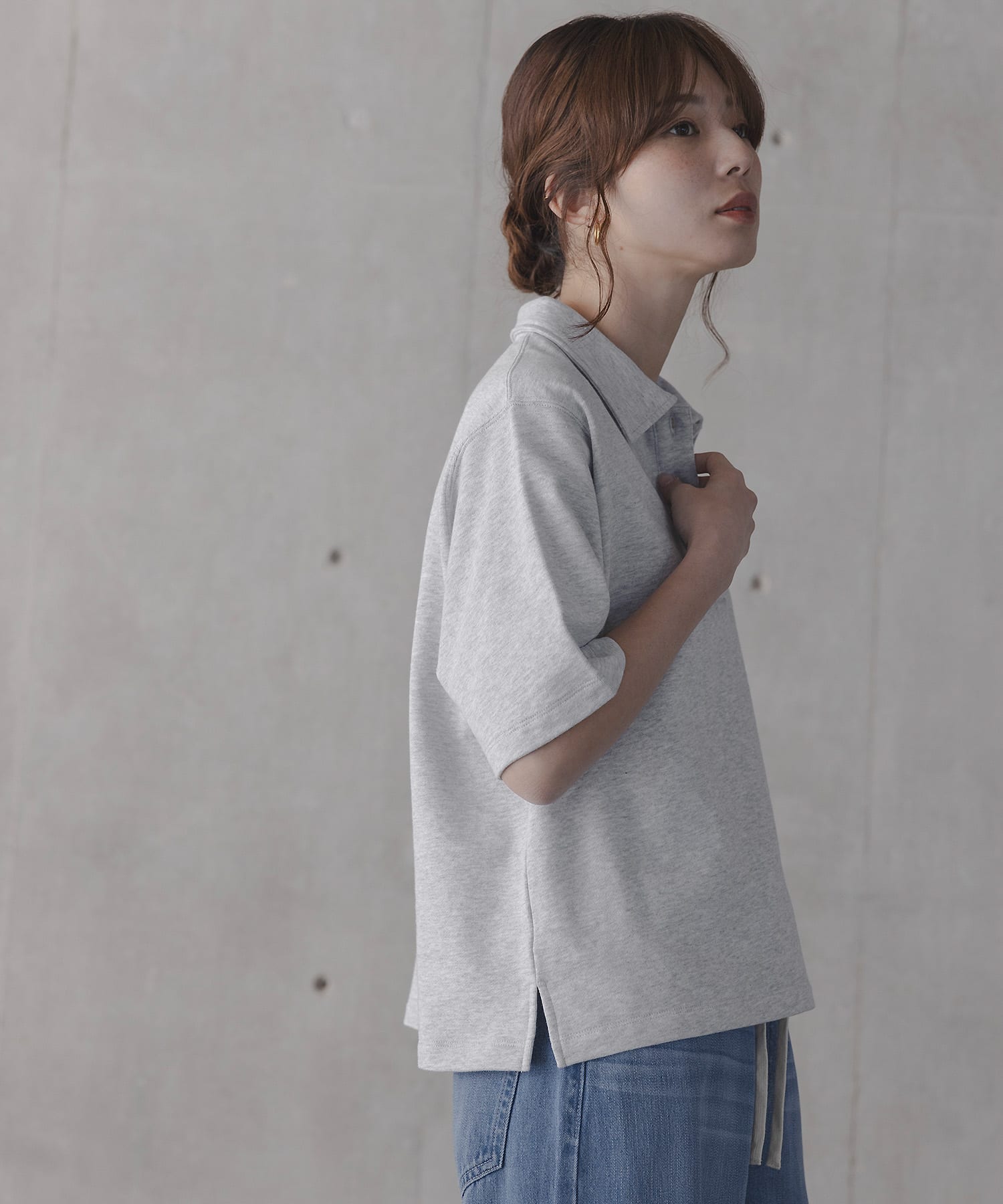 アッシュグレー