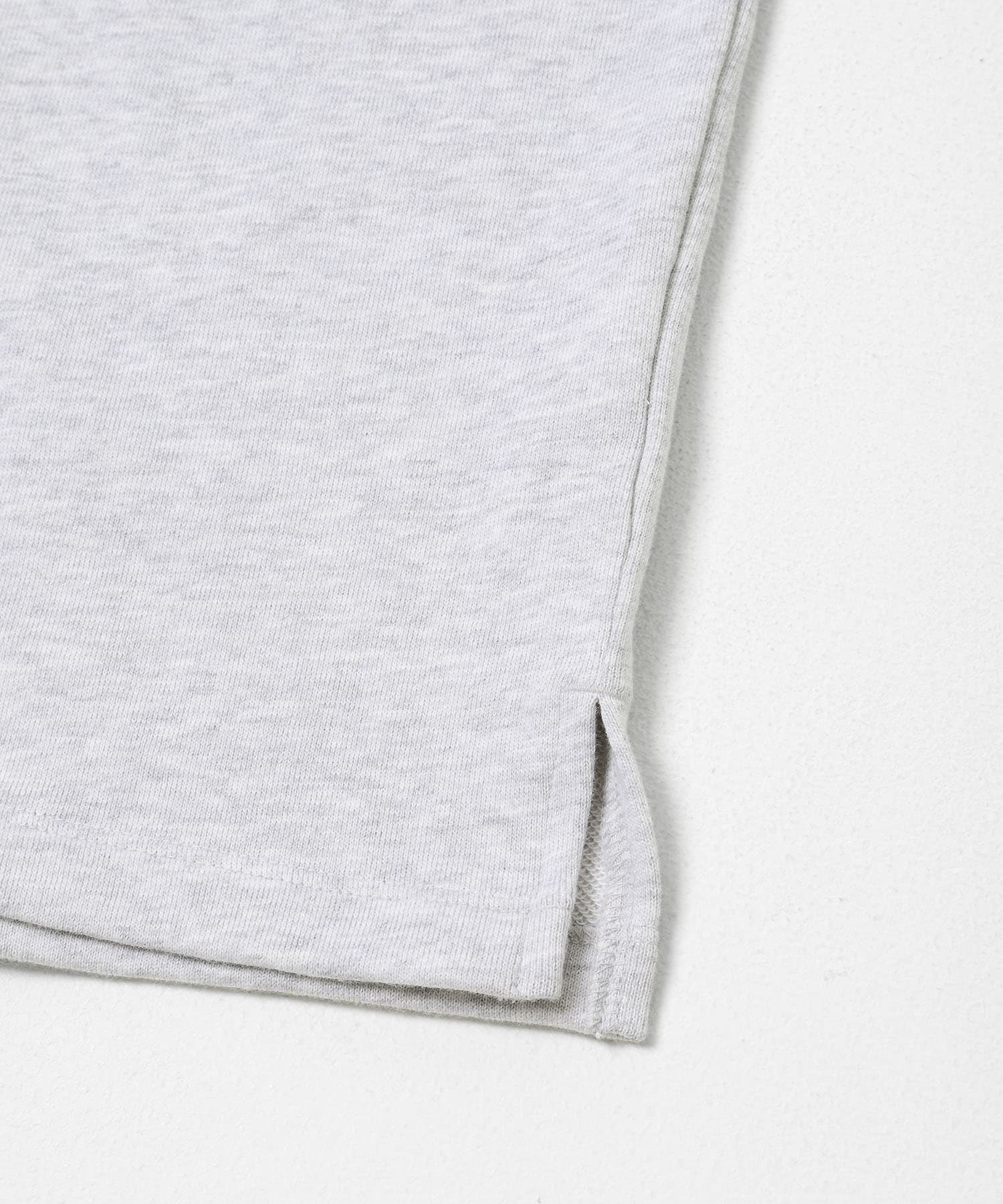 アッシュグレー