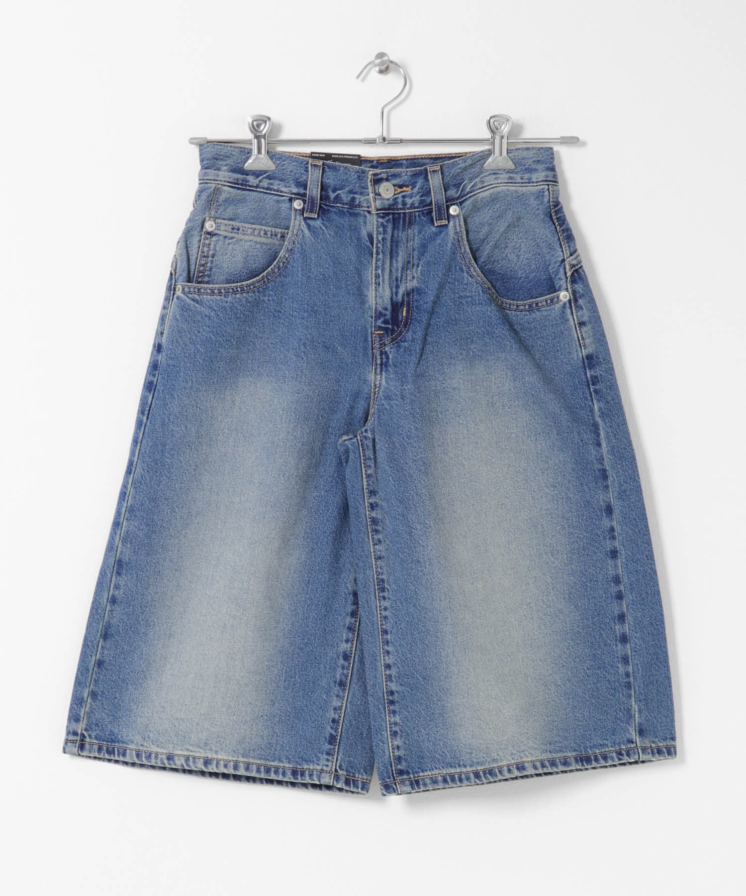 LEVI’S　SUPER BAGGY SHORT HAZY TIMES 25
