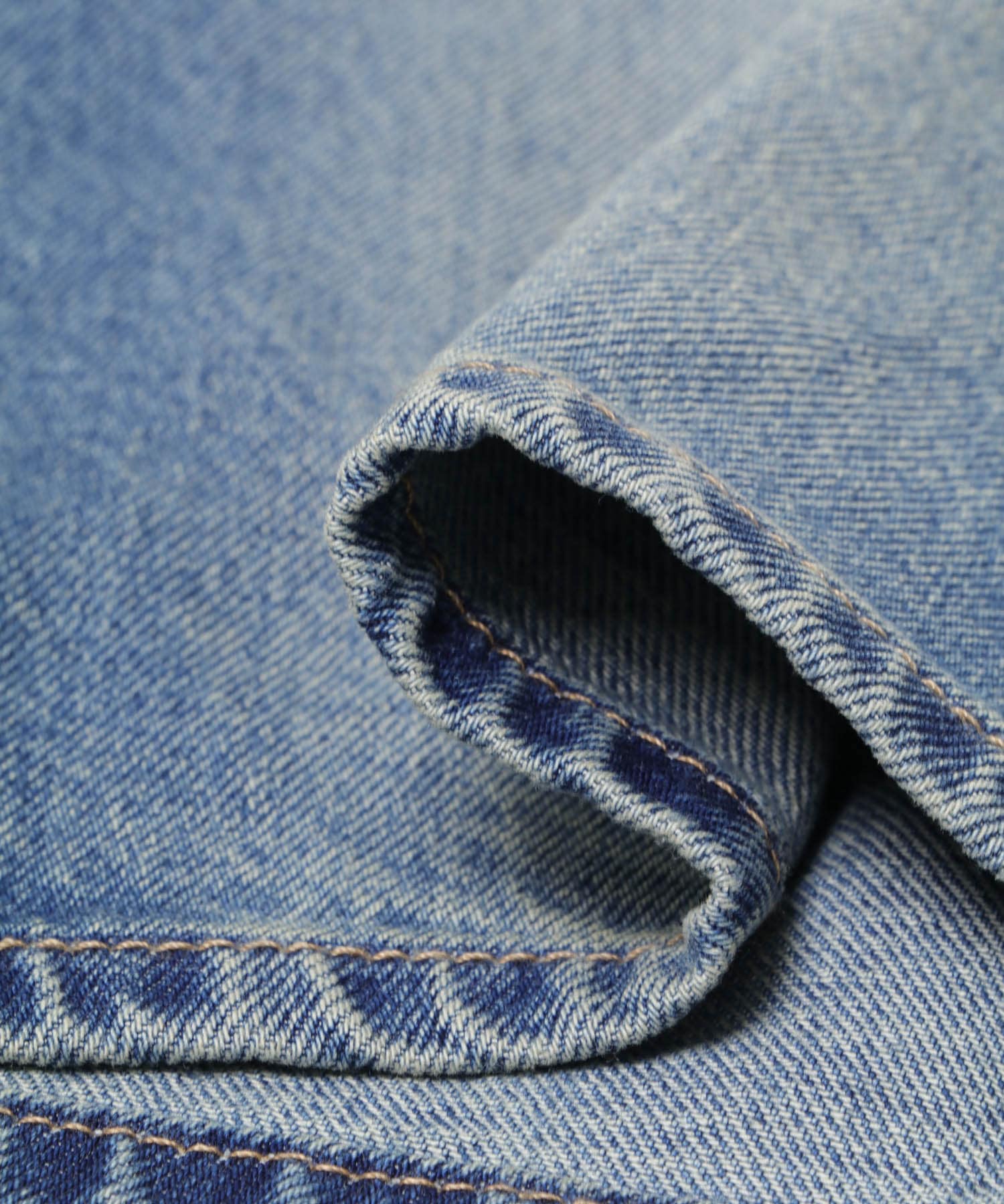 LEVI’S　SUPER BAGGY SHORT HAZY TIMES 25