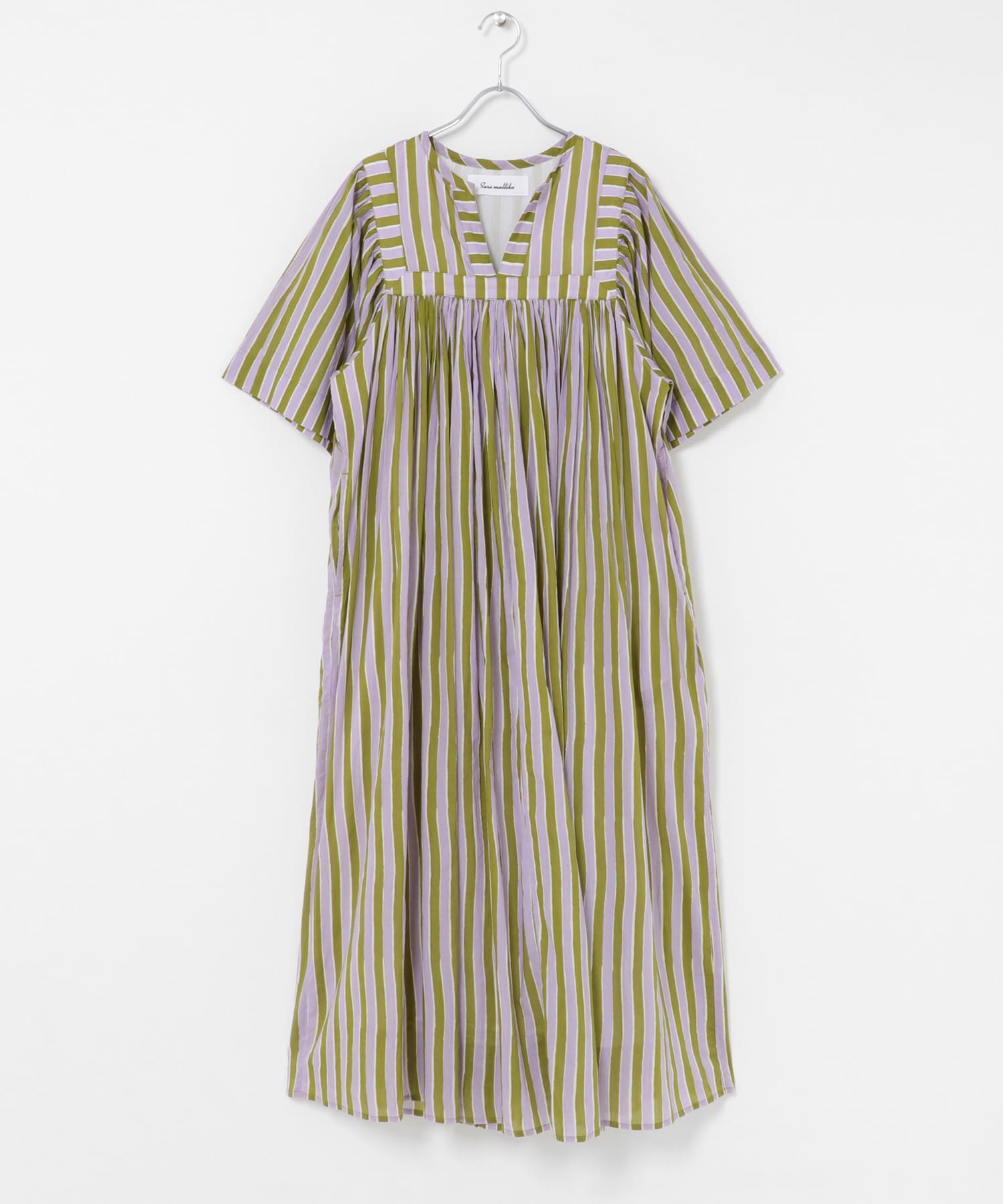 sara mallika　ウェーブストライププリントドレス