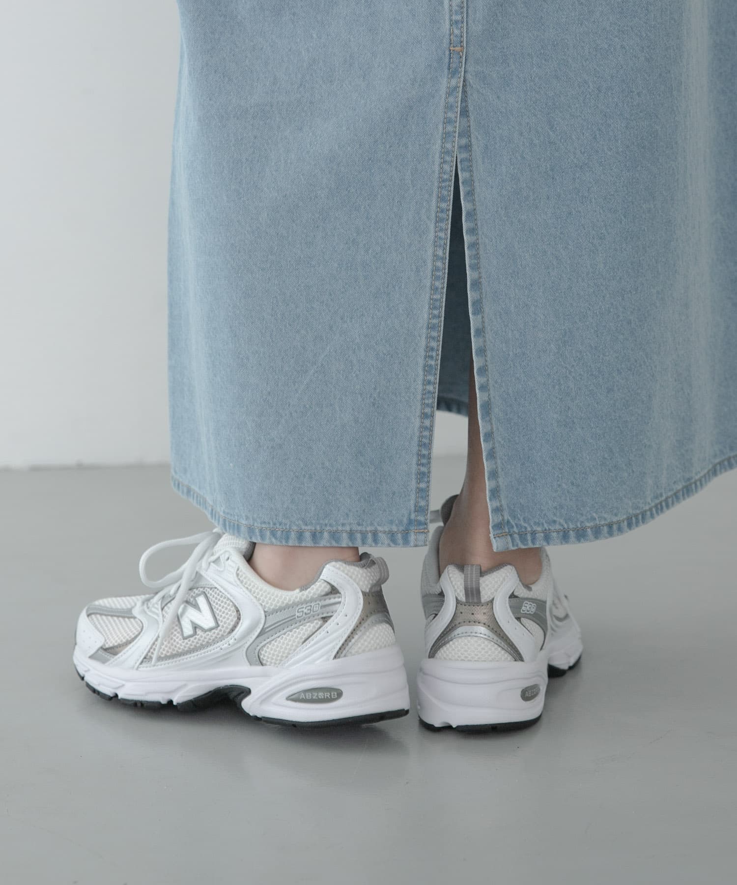 NEW BALANCE　MR530 WHITE 23