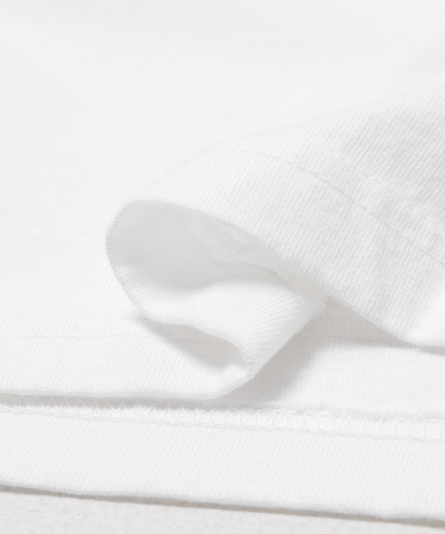 WHITE BK