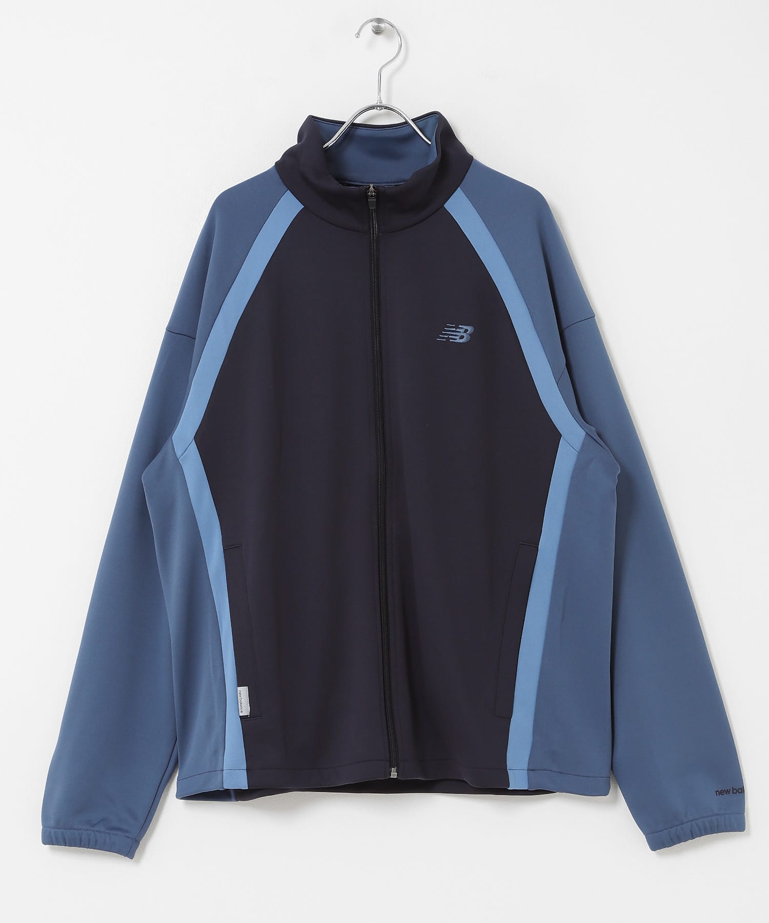 NEW BALANCE　ニットトラックジャケット