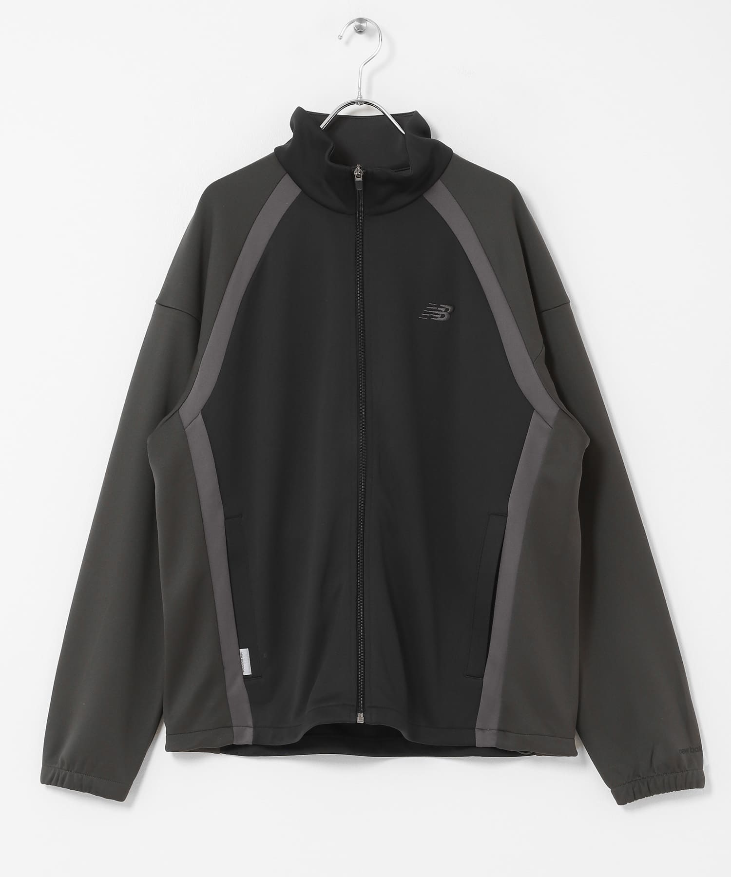NEW BALANCE　ニットトラックジャケット