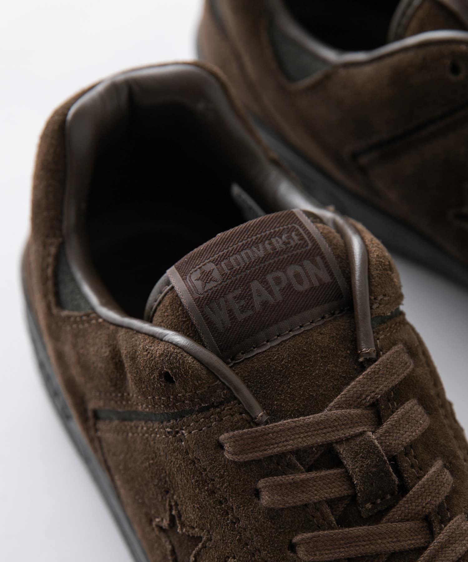 DARK BROWN