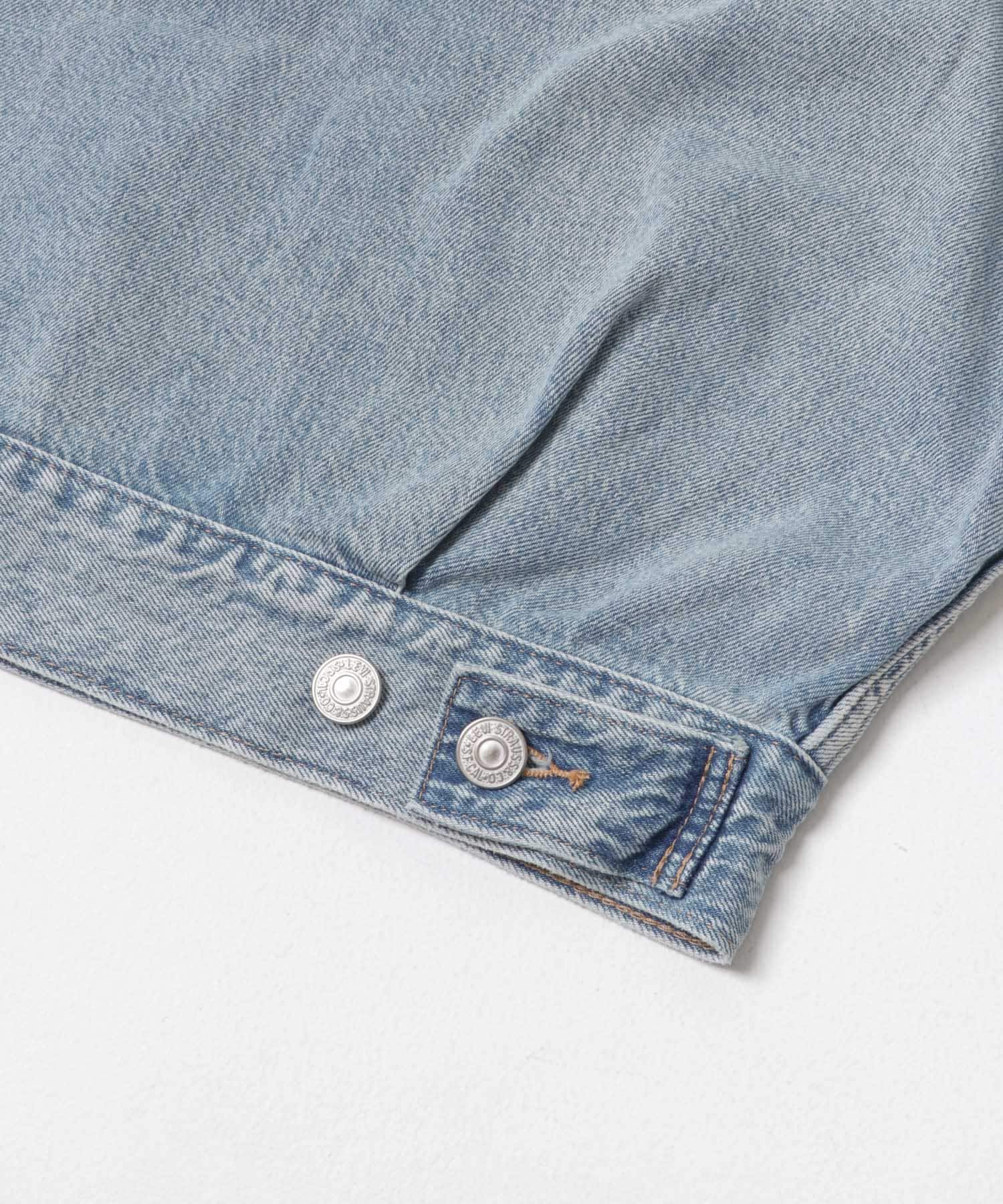 Levi’s　LOOSE CROP TRUCKER S SEASON S