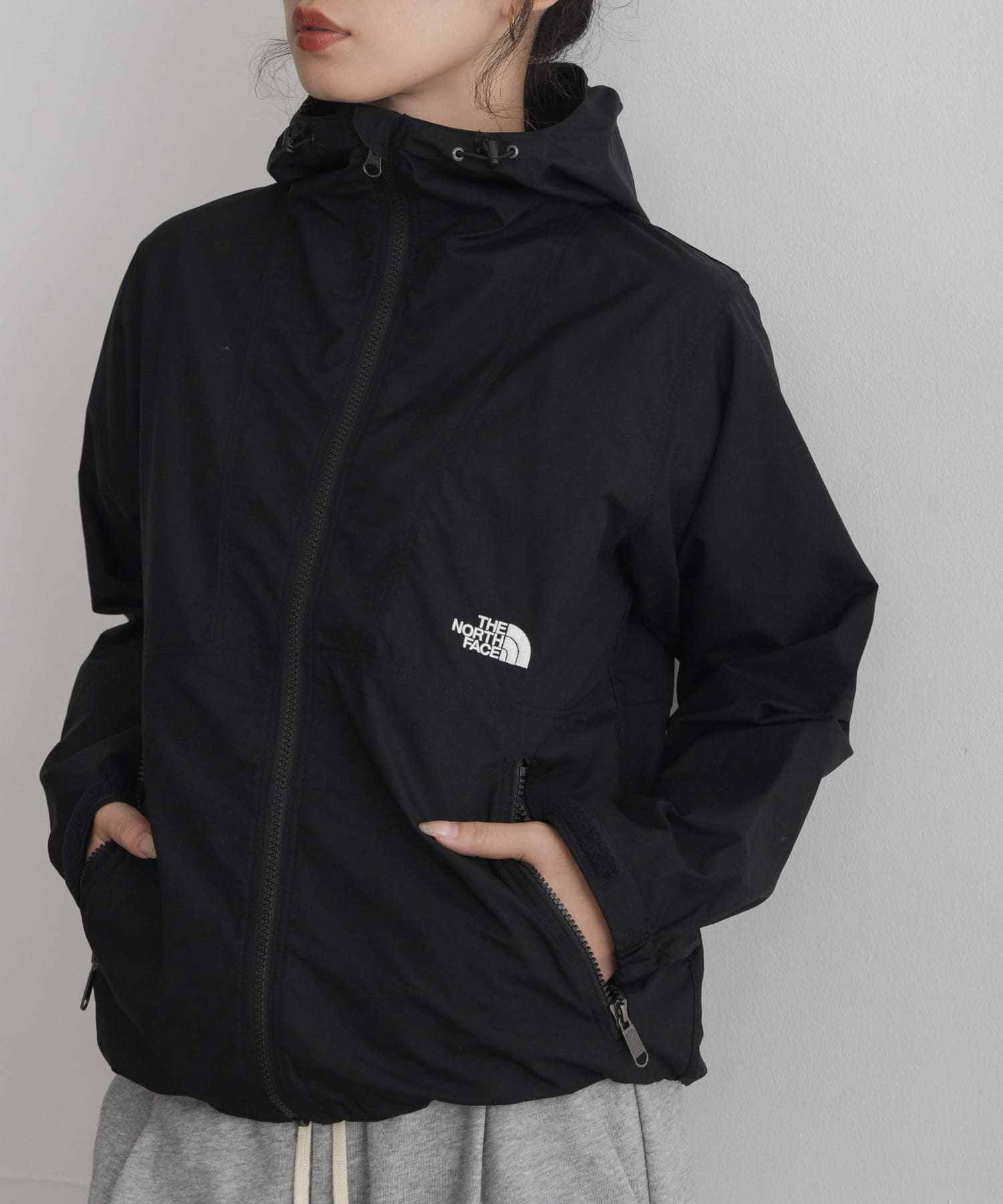 ジャケット・アウター THE NORTH FACE NYLONDENIM COMPACTJACKET THE NORTH FACE COMPACT JACKET(M ブラック): アウター｜URBAN