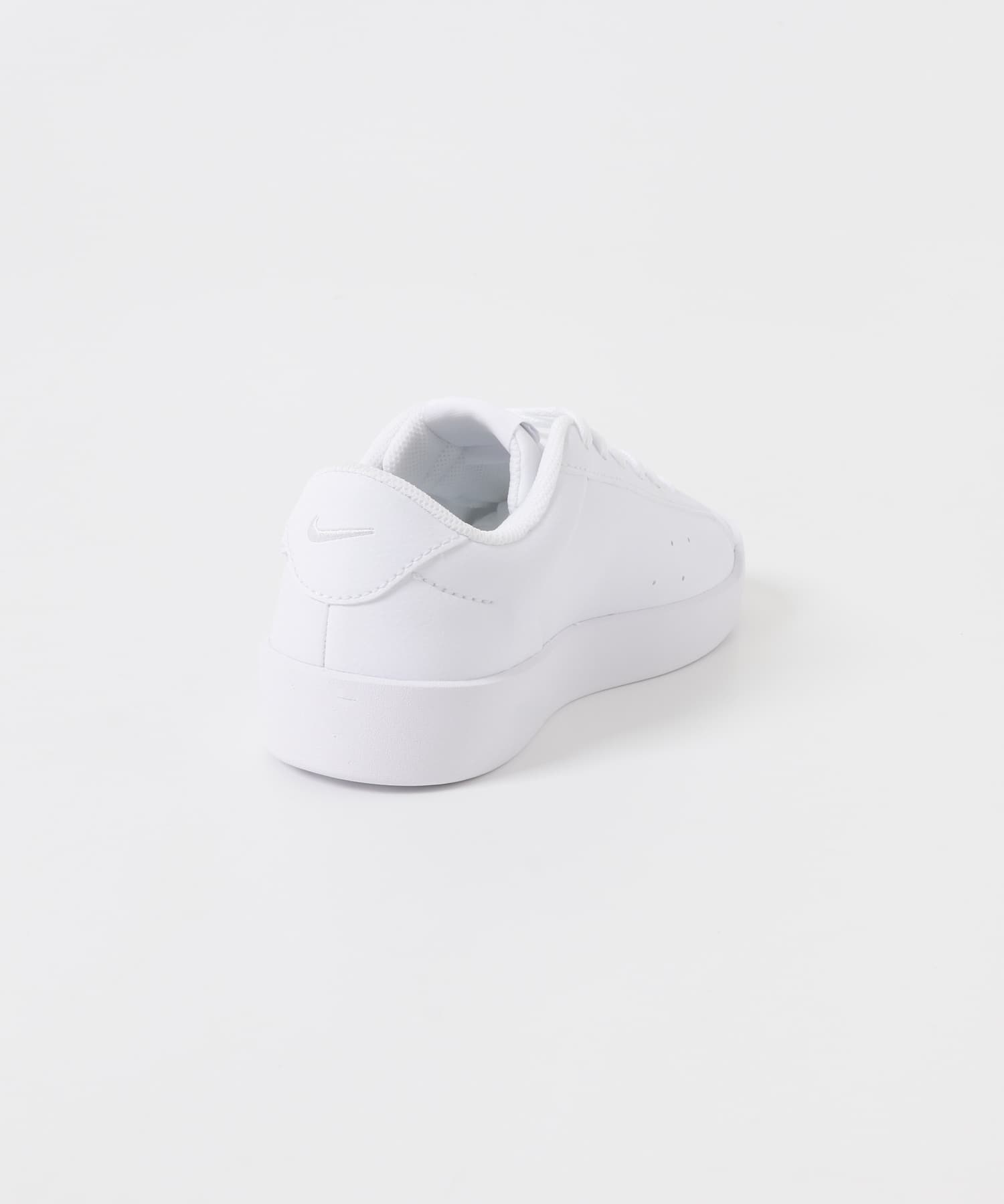 NIKE　ナイキウィメンズコートヘリテージSL ホワイト 23