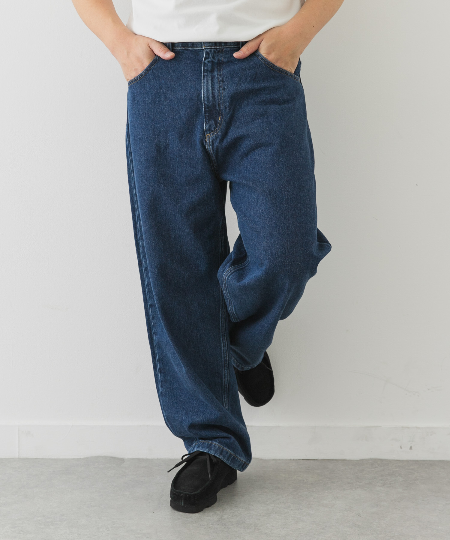 身長：180cm 体重 : 80kg サイズ：M