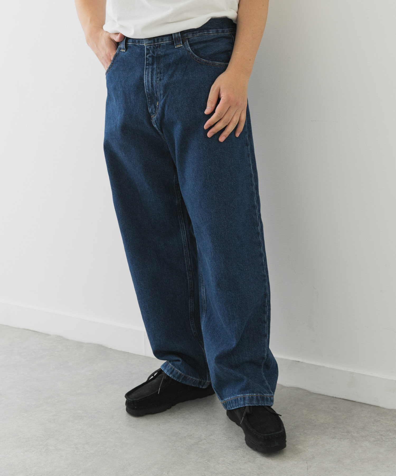 身長：180cm 体重 : 80kg サイズ：M