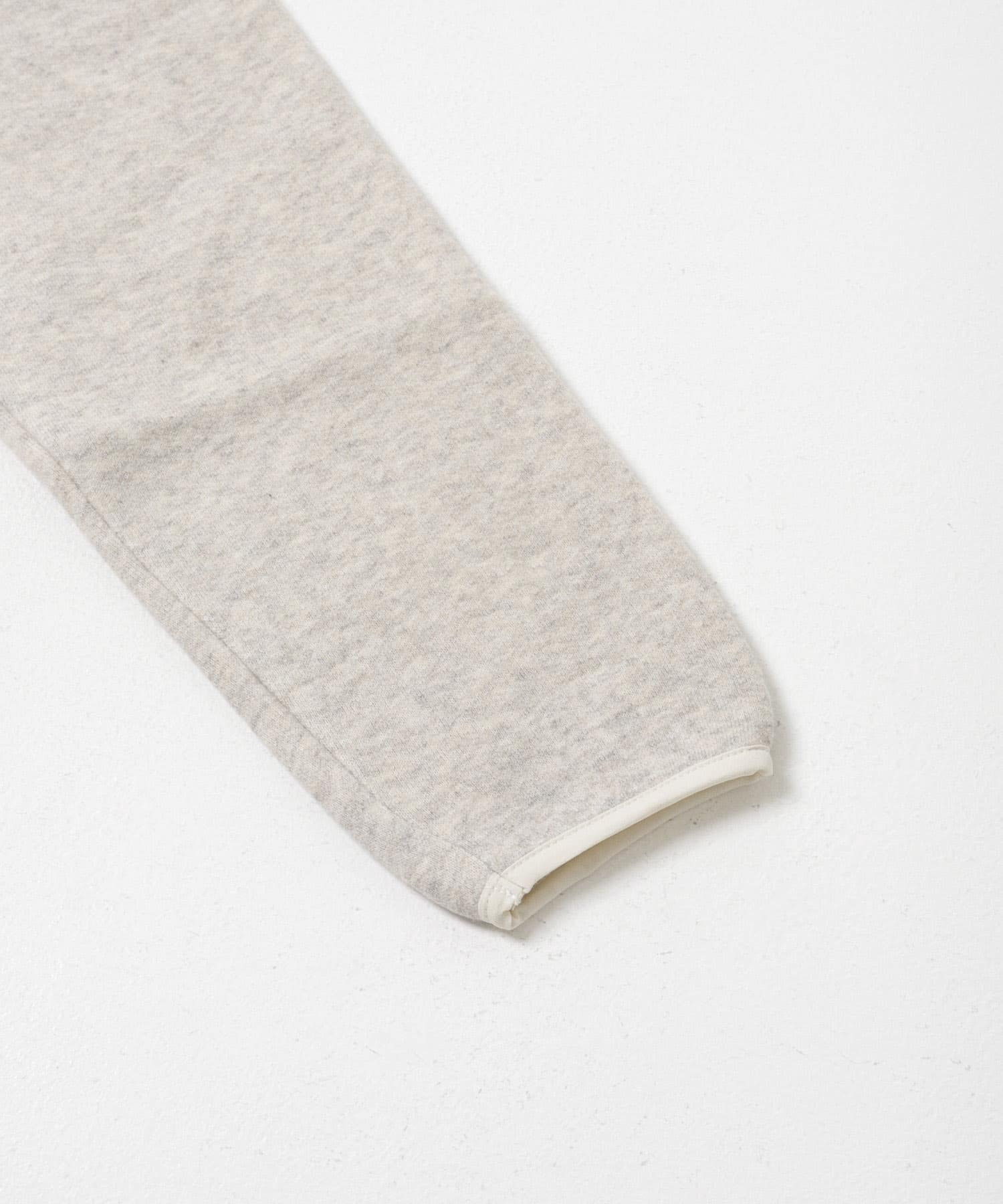 H BEIGE