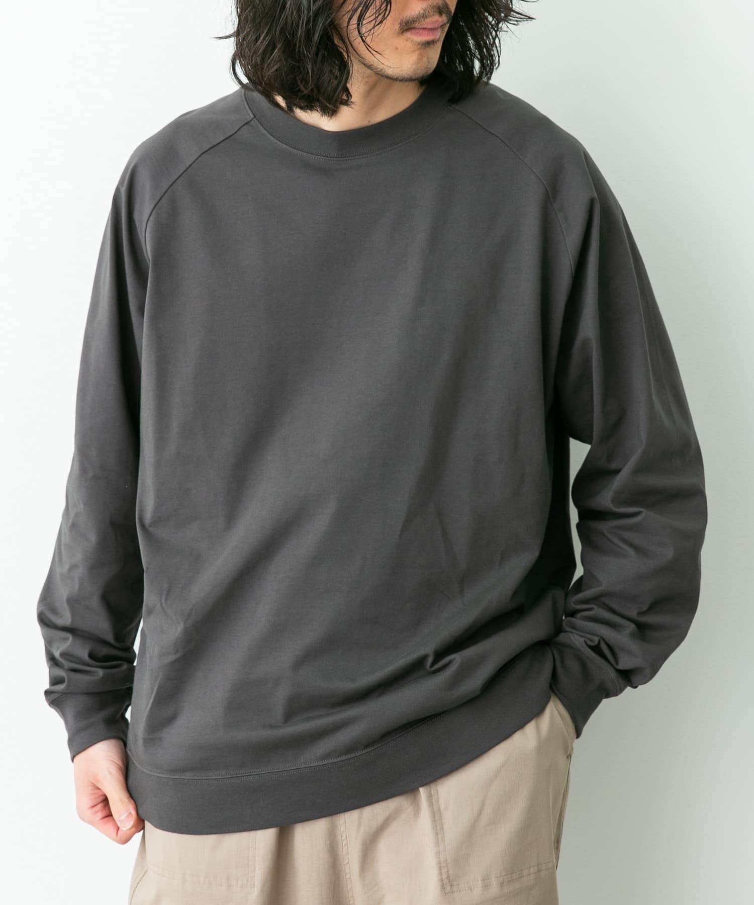 身長：180cm 体重：60kg サイズ：L