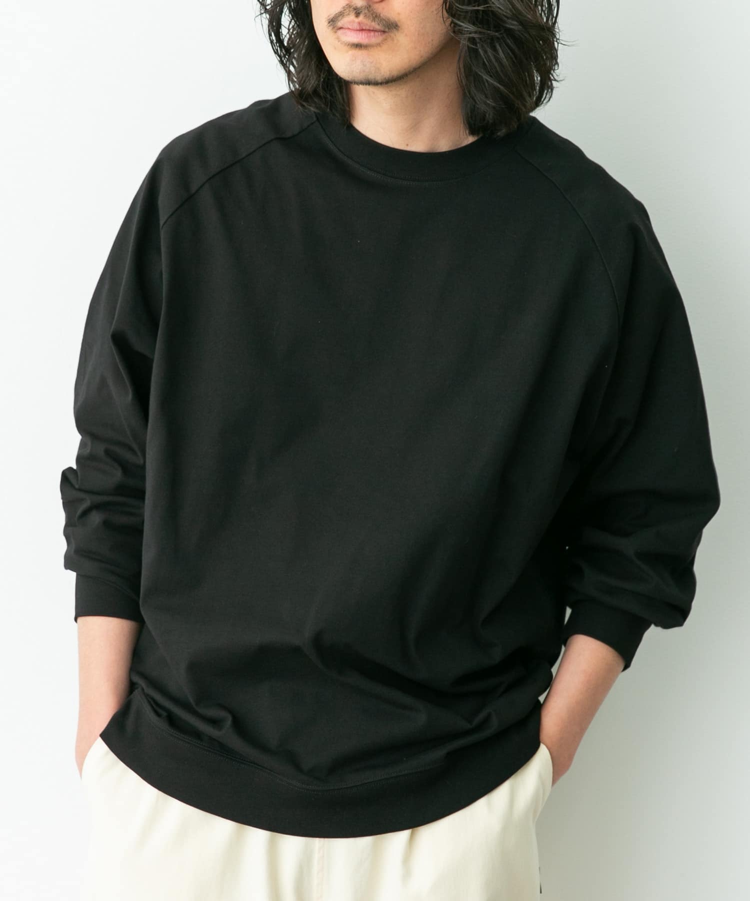 身長：180cm 体重：60kg サイズ：L