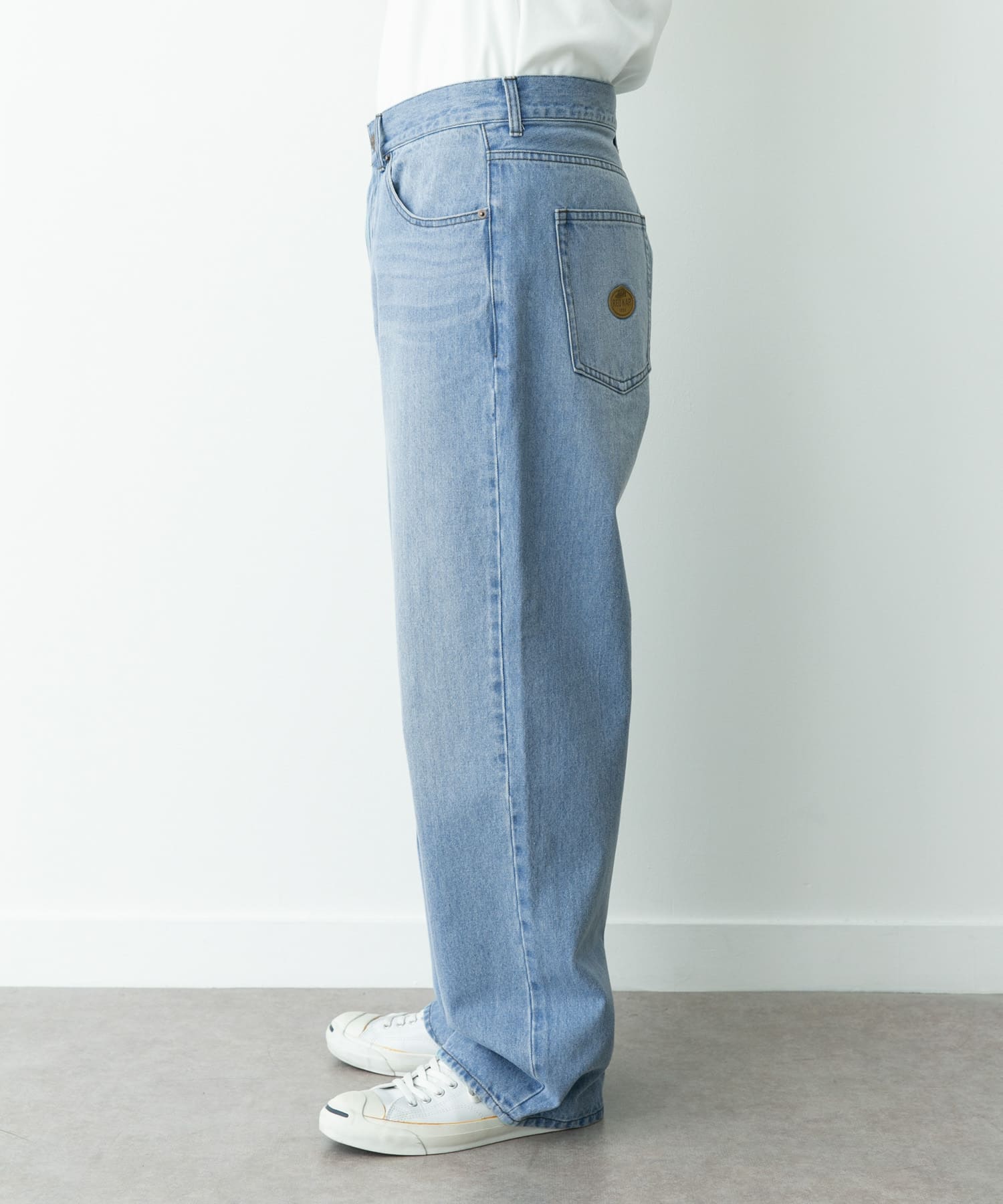 身長：180cm 体重：60kg サイズ：L