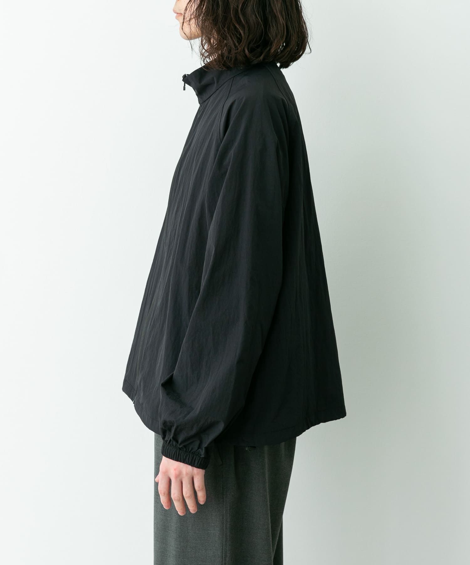 身長 : 173cm サイズ : L