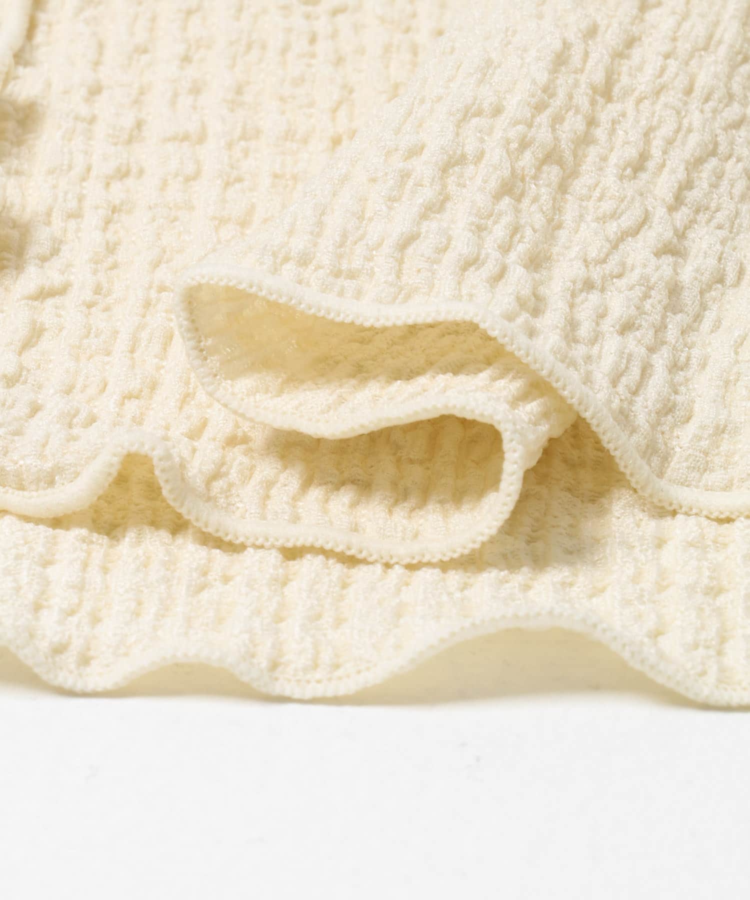 『WEB限定』ワッフルフリルVネックカーディガン オフ Free