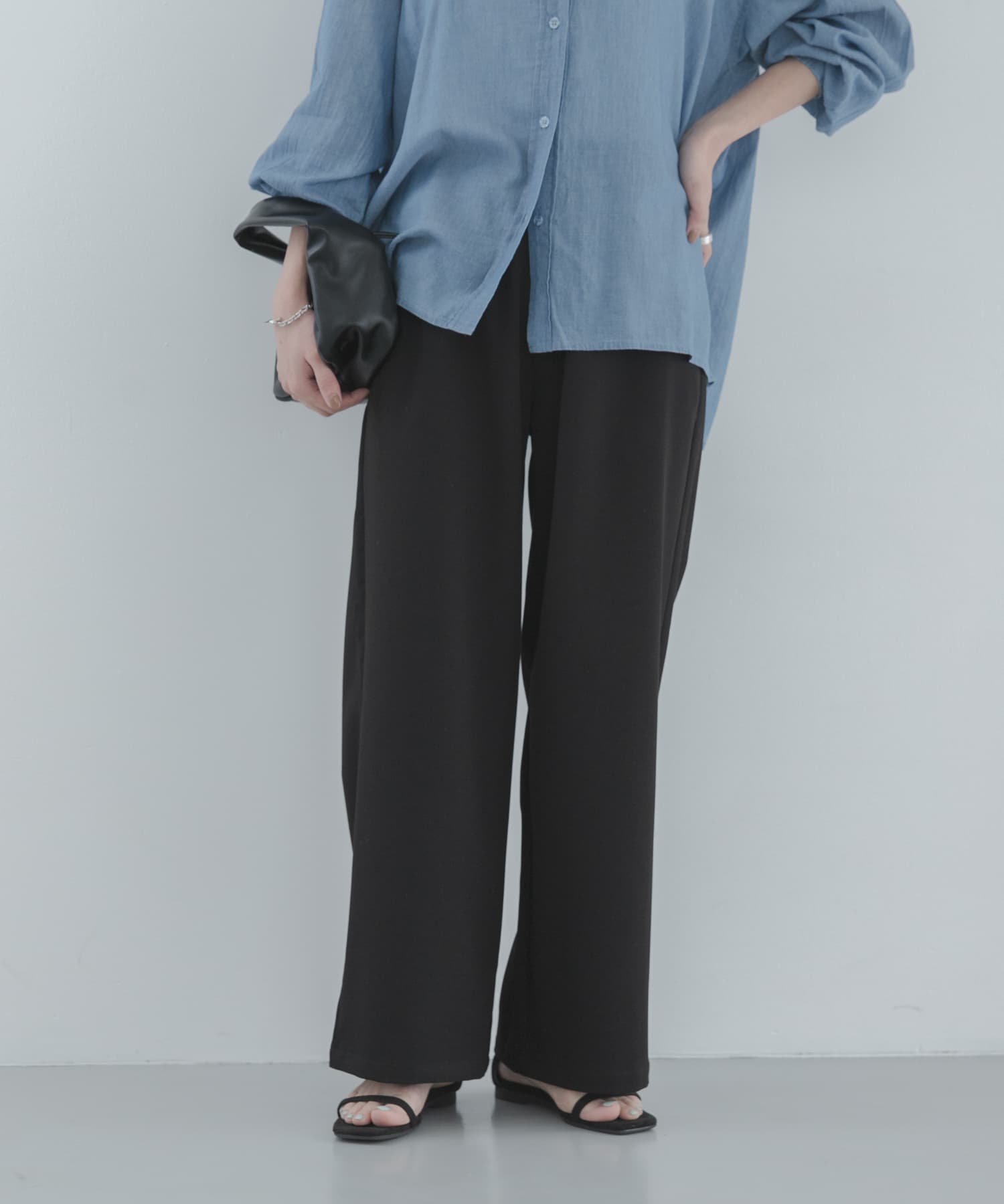 身長：167cm サイズ：38