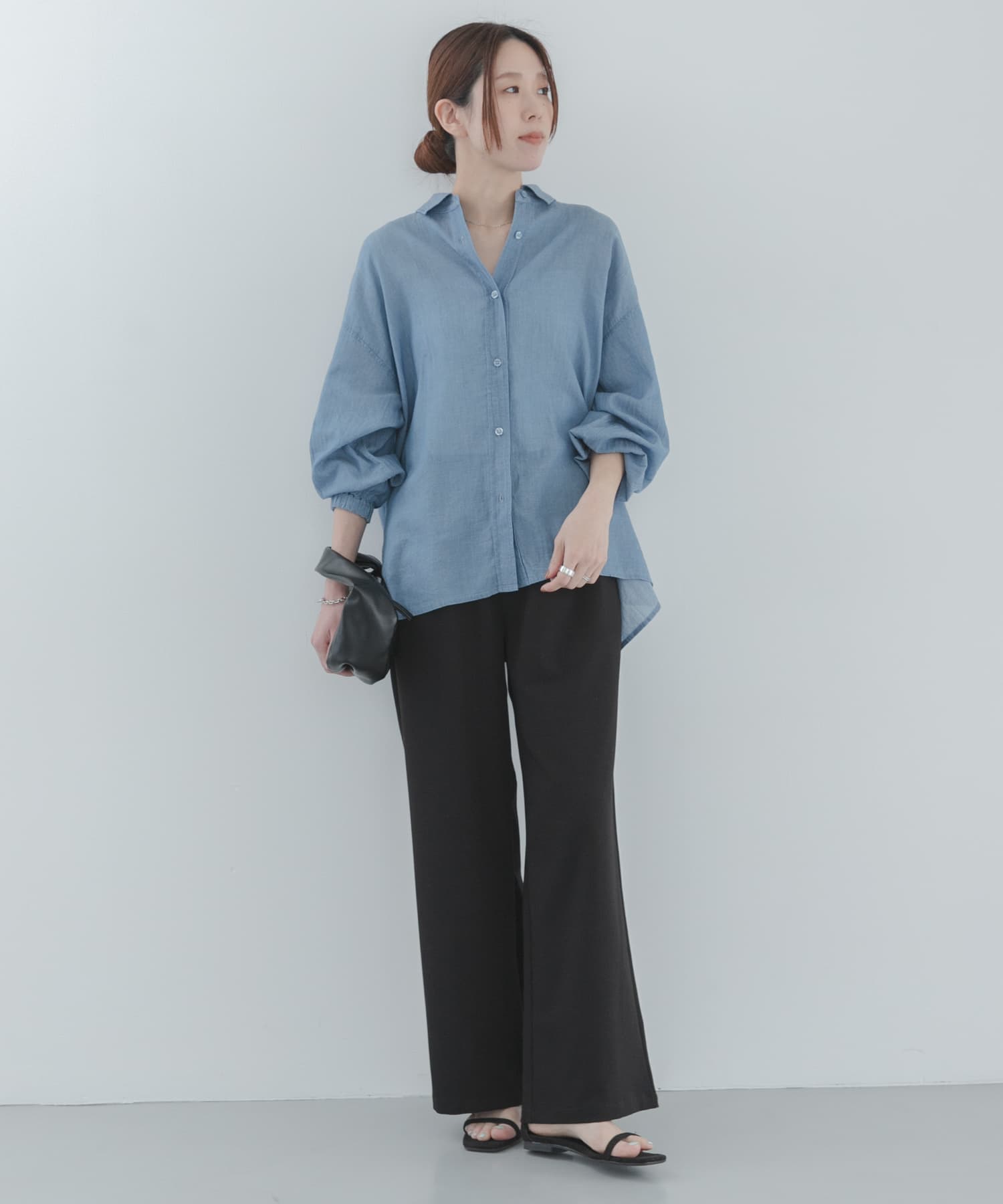 身長：167cm サイズ：38