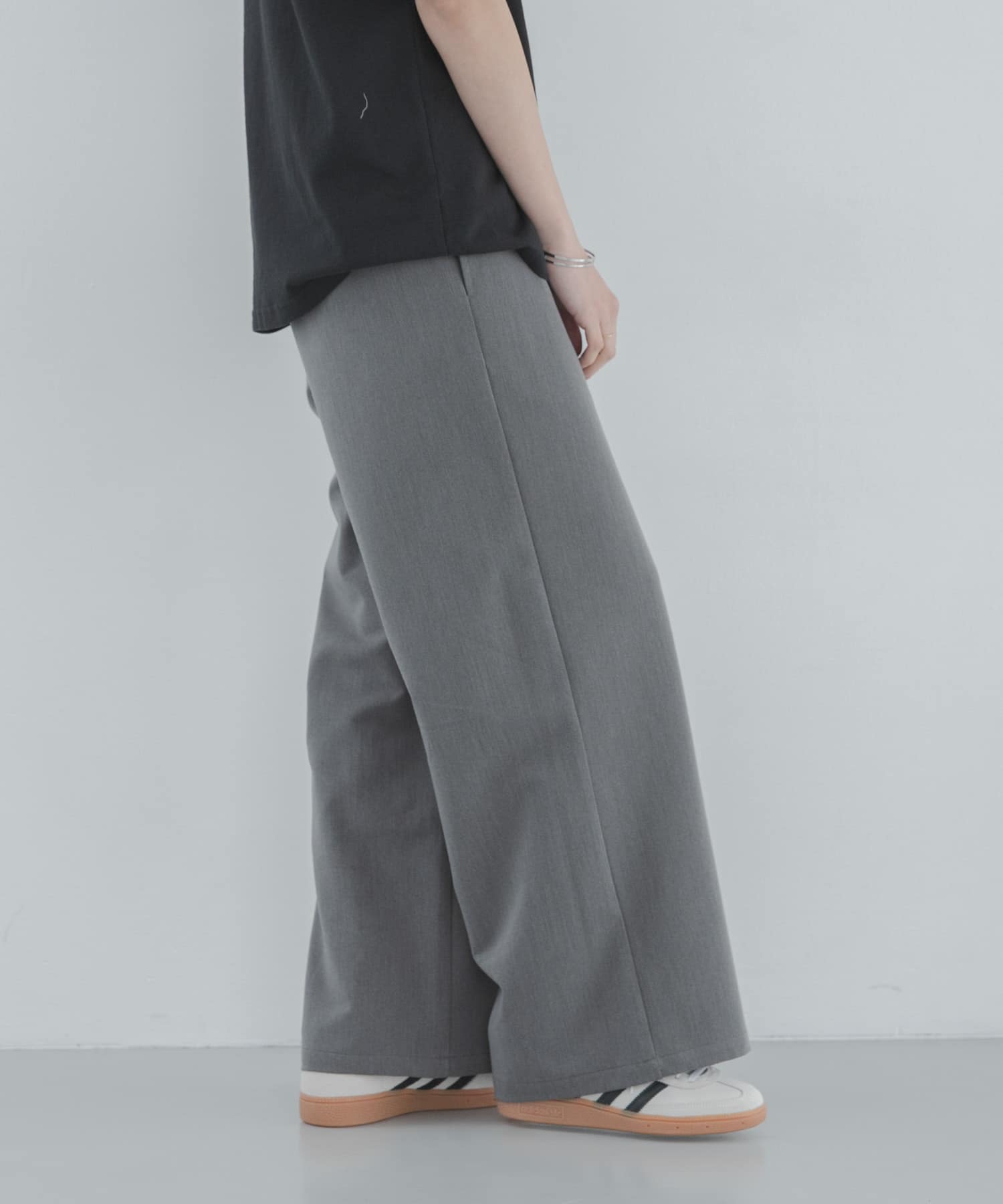 身長：167cm サイズ：38