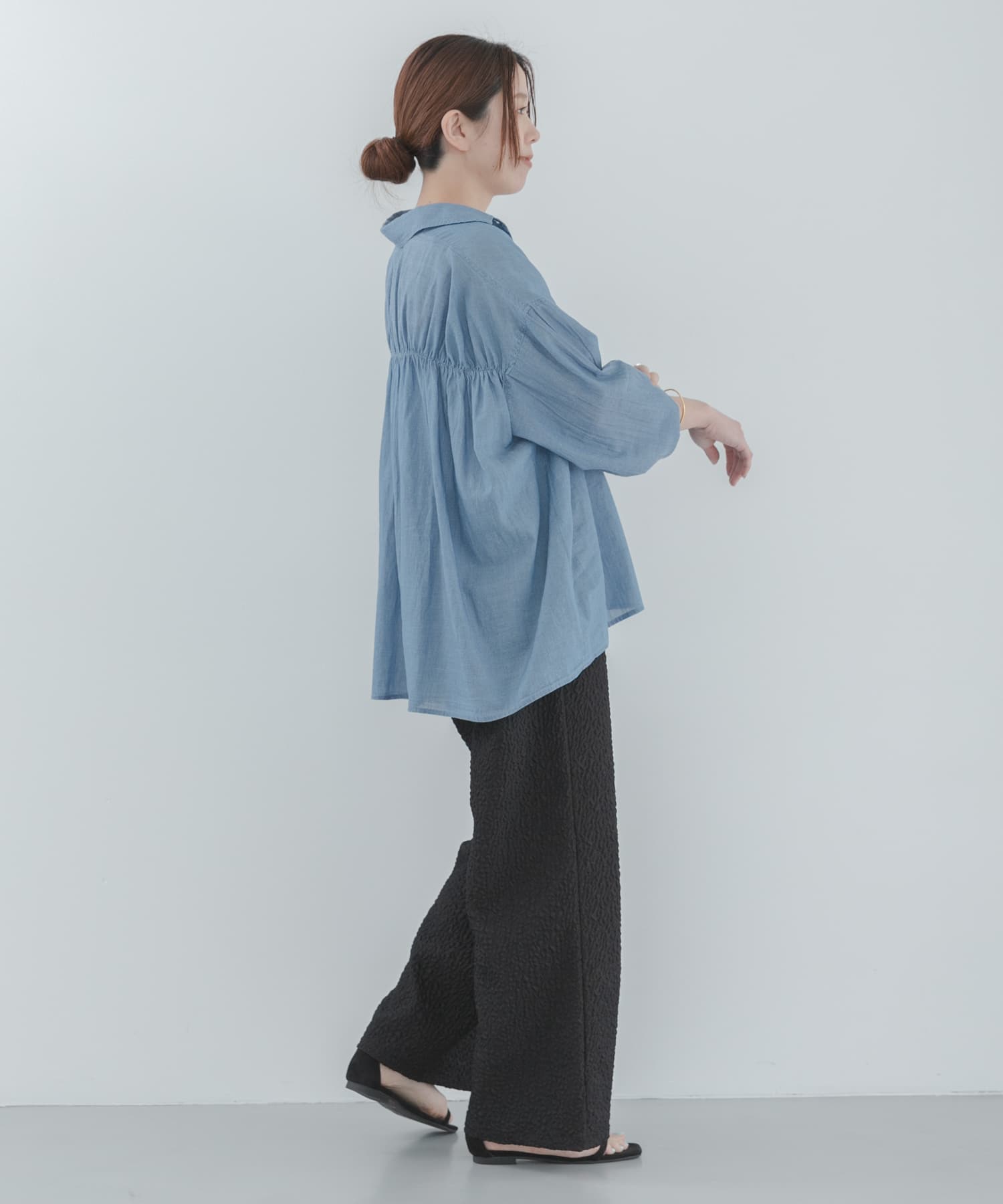 身長：167cm サイズ：38