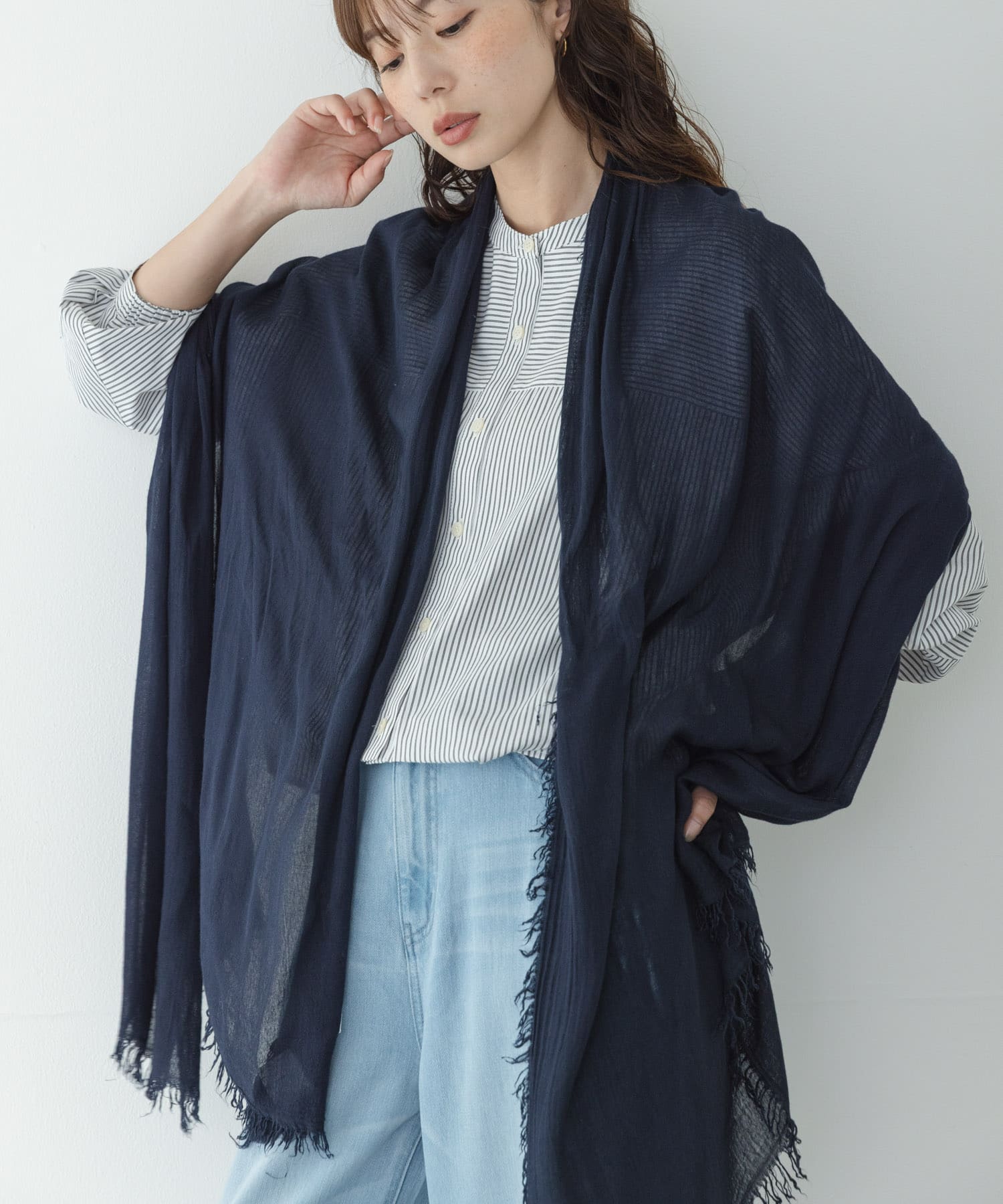 イタリア製なめらかレーヨンストール ネイビー One